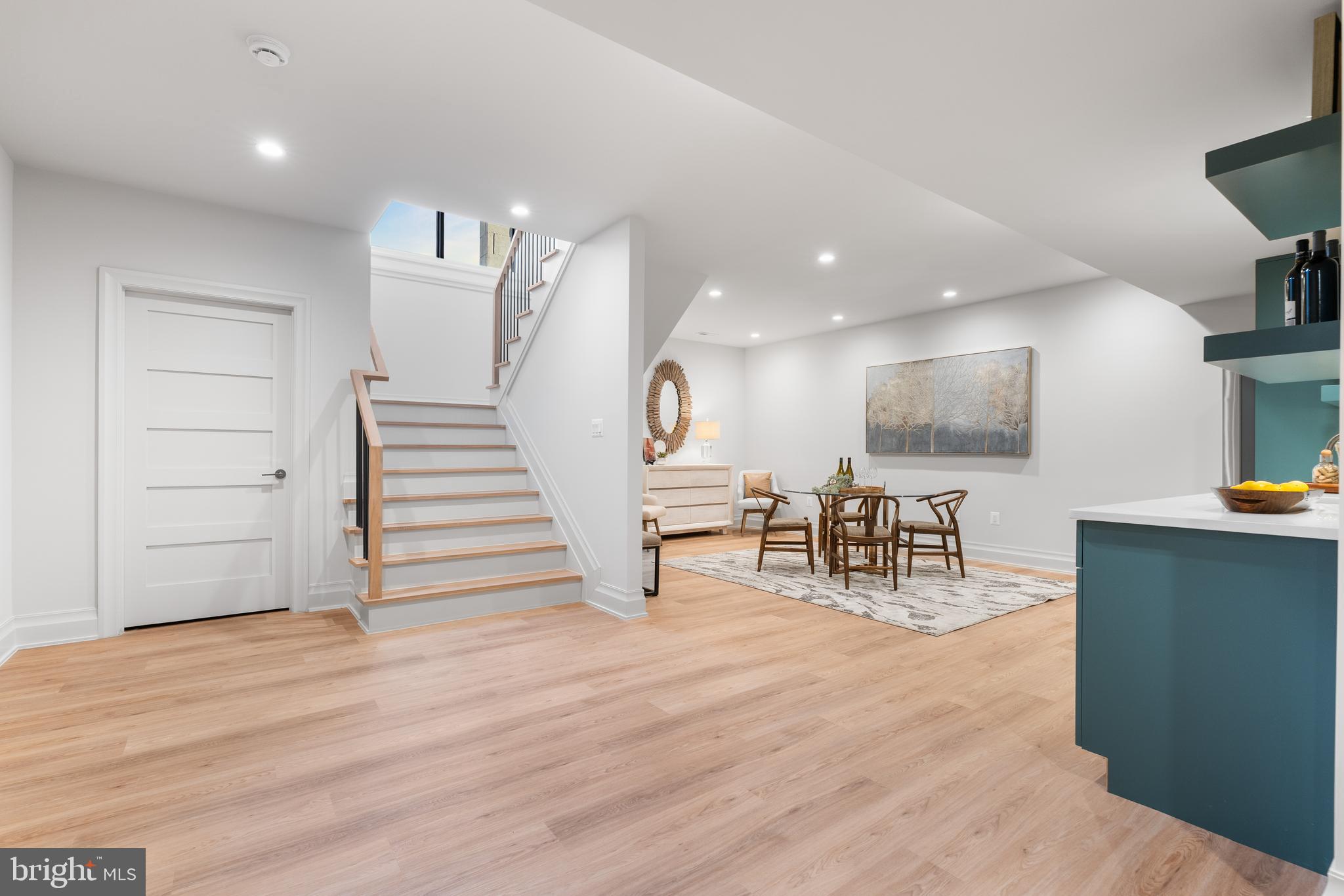 BERKSHIRE OAKWOOD - Residential