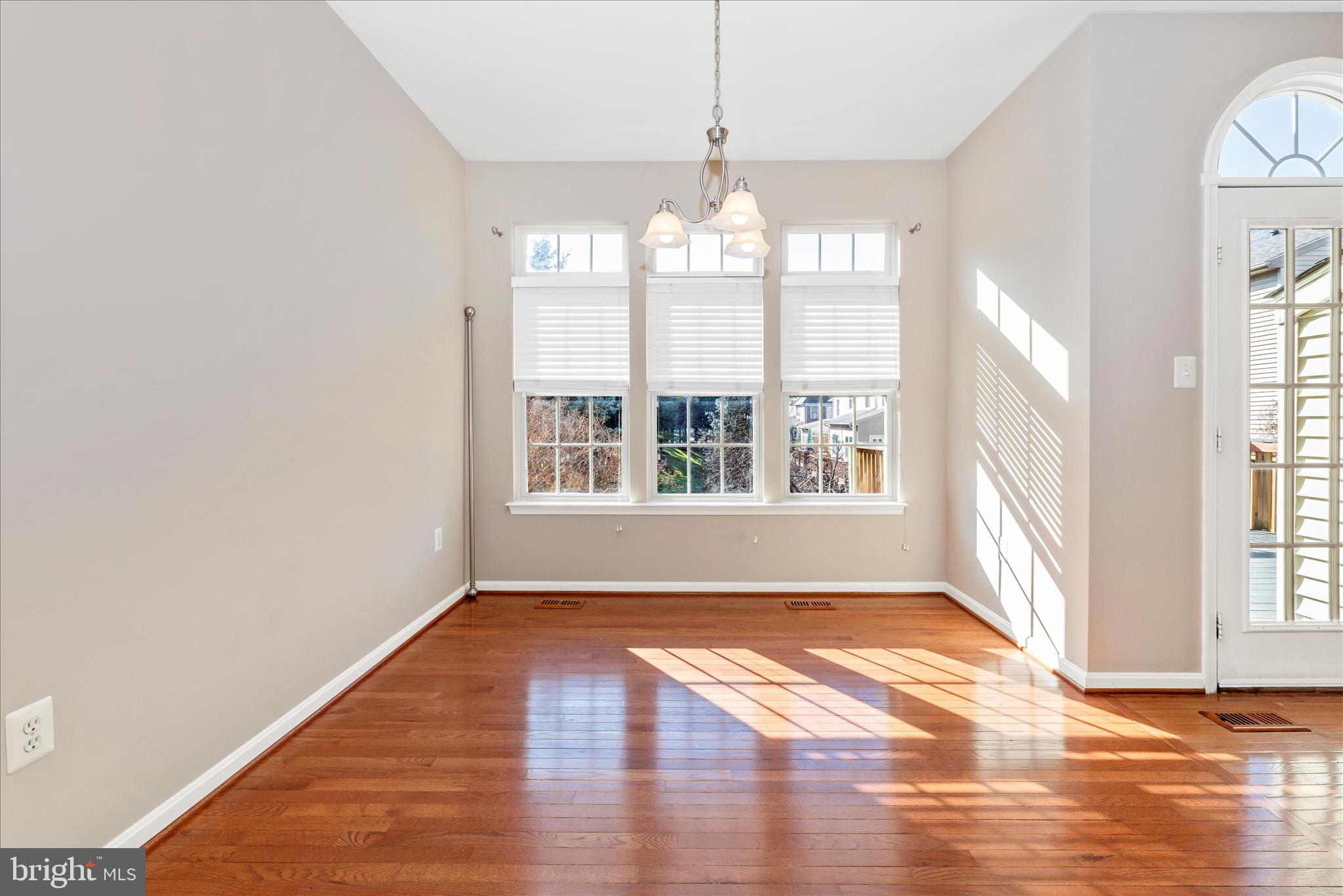 WORMANS MILL - Residential