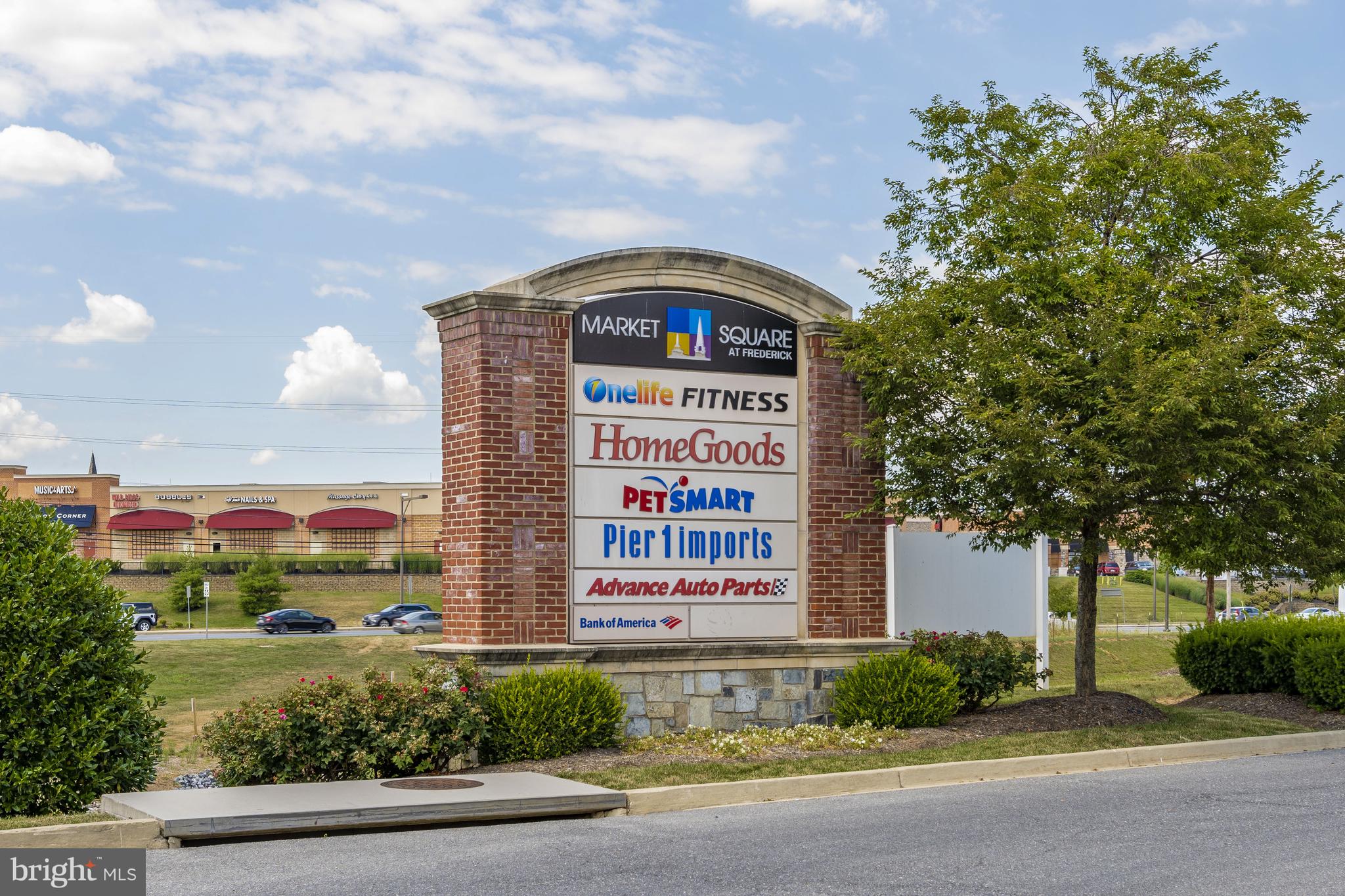 WORMANS MILL - Residential