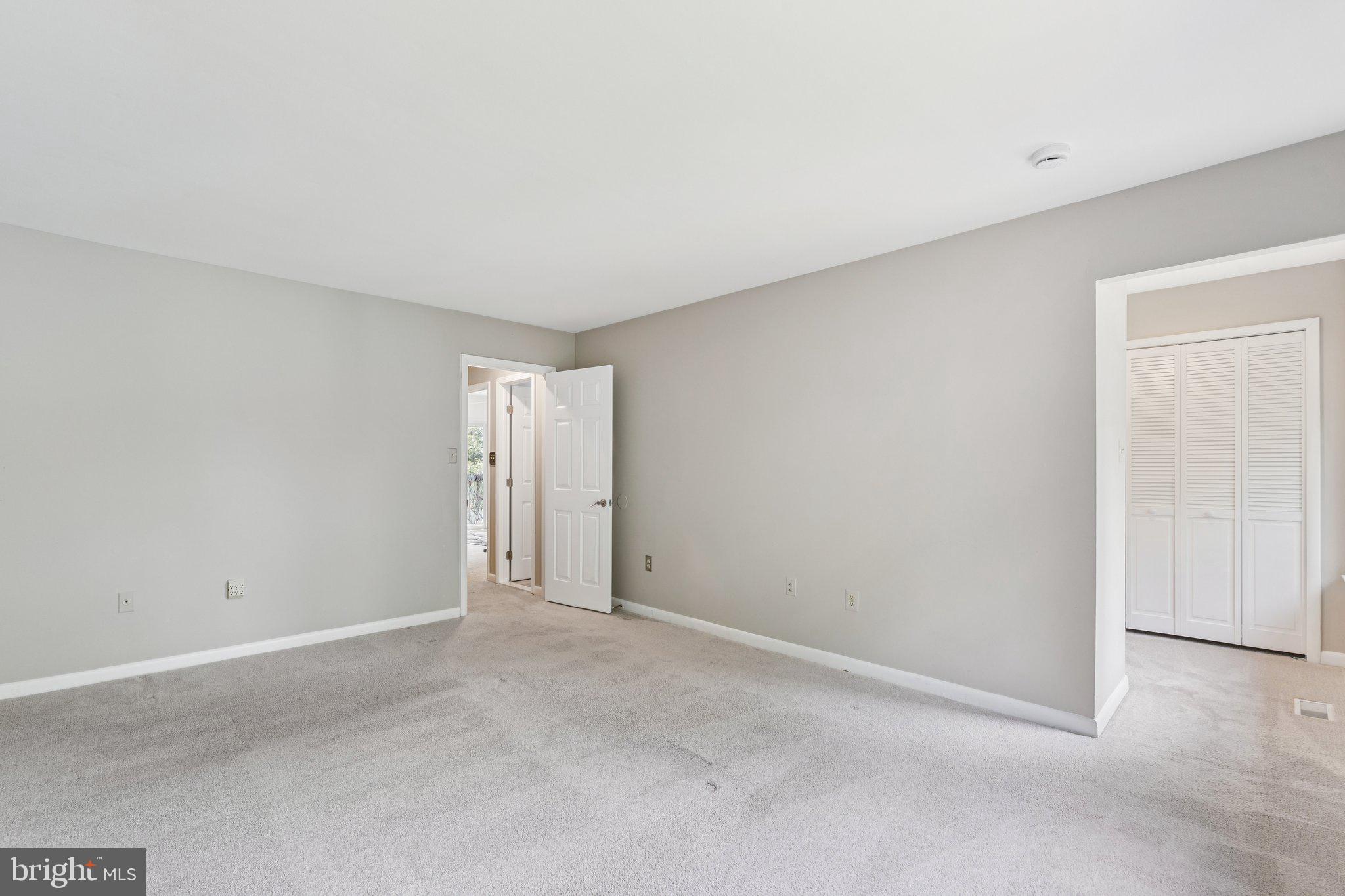 RESTON - Residential Lease