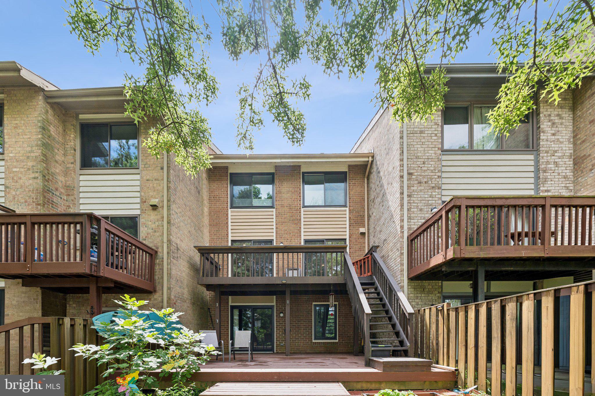 RESTON - Residential Lease