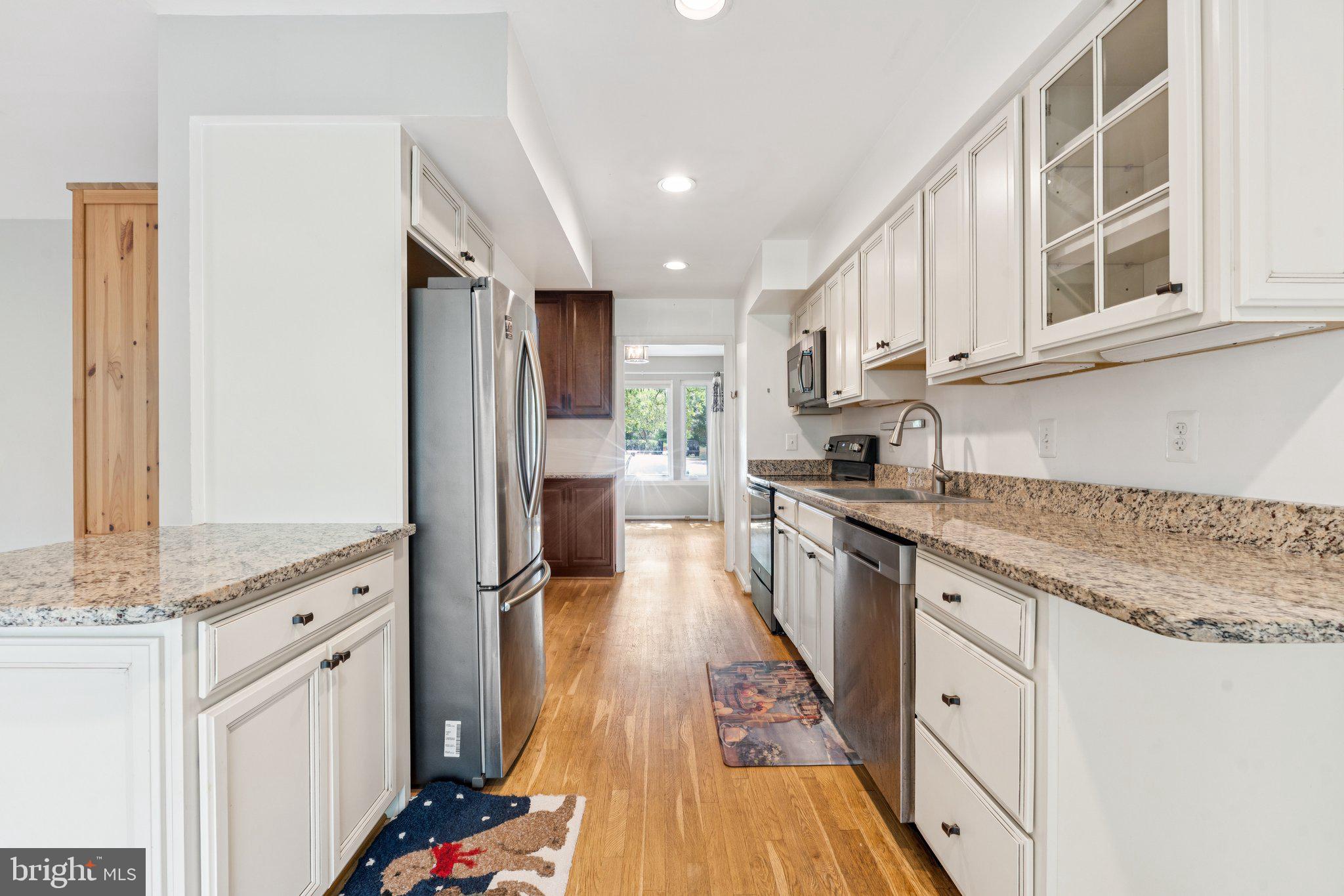 RESTON - Residential Lease