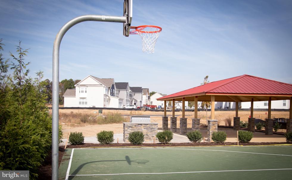 MAYFAIR - Residential