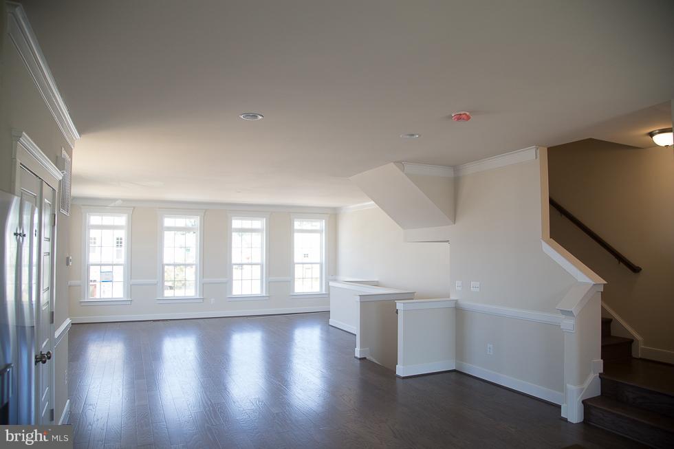 MAYFAIR - Residential