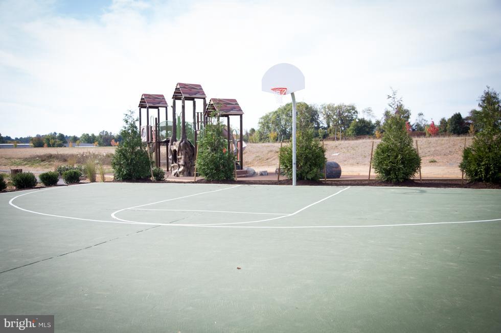 MAYFAIR - Residential