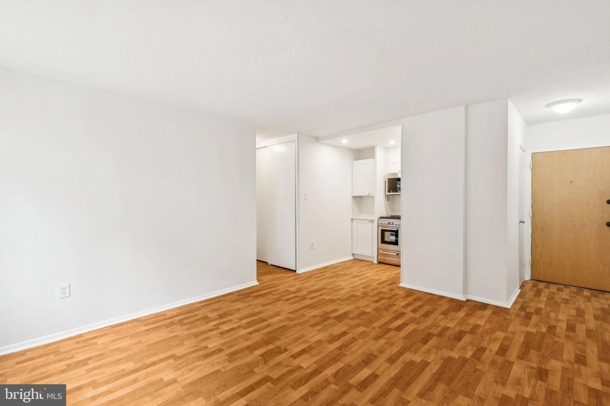 Philadelphia, Pennsylvania 19103, United States, 1 Bedroom Bedrooms, ,1 BathroomBathrooms,Residential,Coming Soon,232570