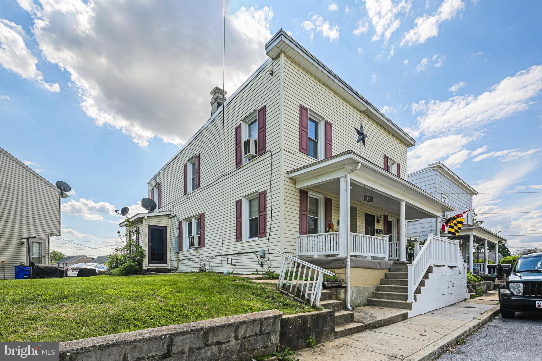 NONE AVAILABLE - Residential Lease