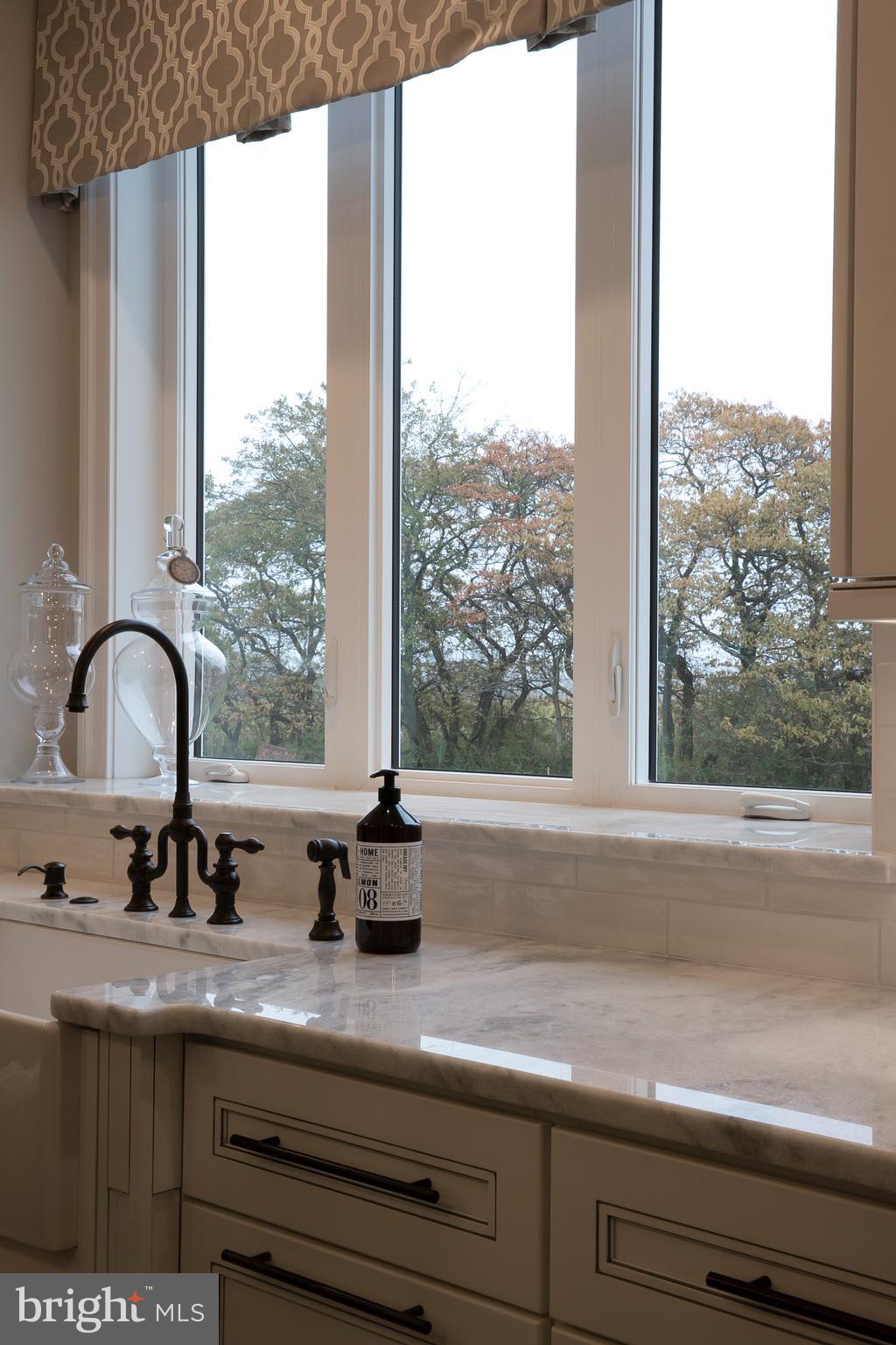 MAKEFIELD MEADOWS - Residential