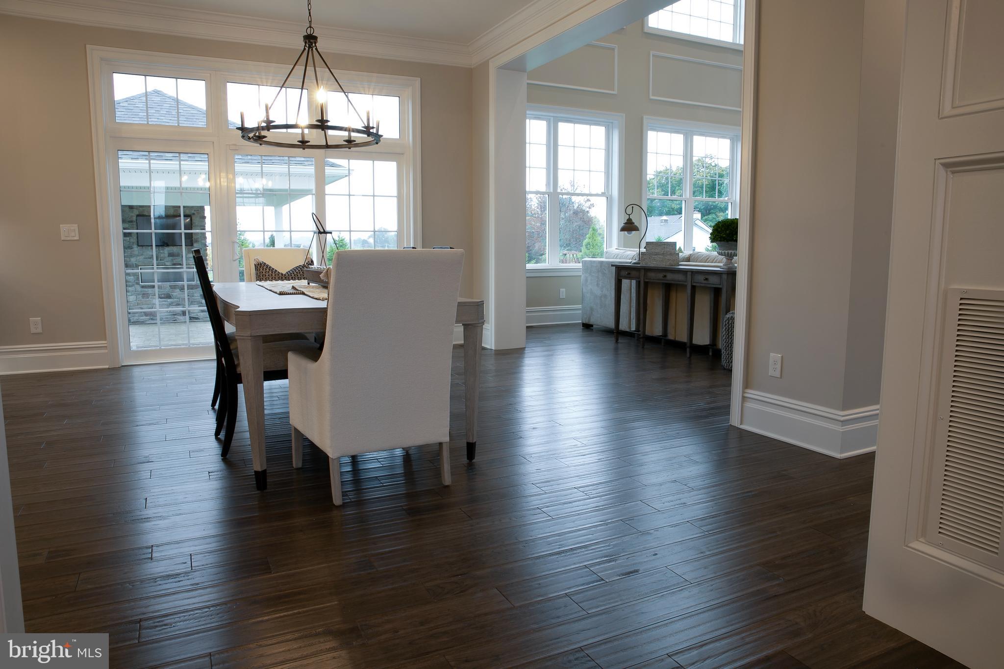 MAKEFIELD MEADOWS - Residential