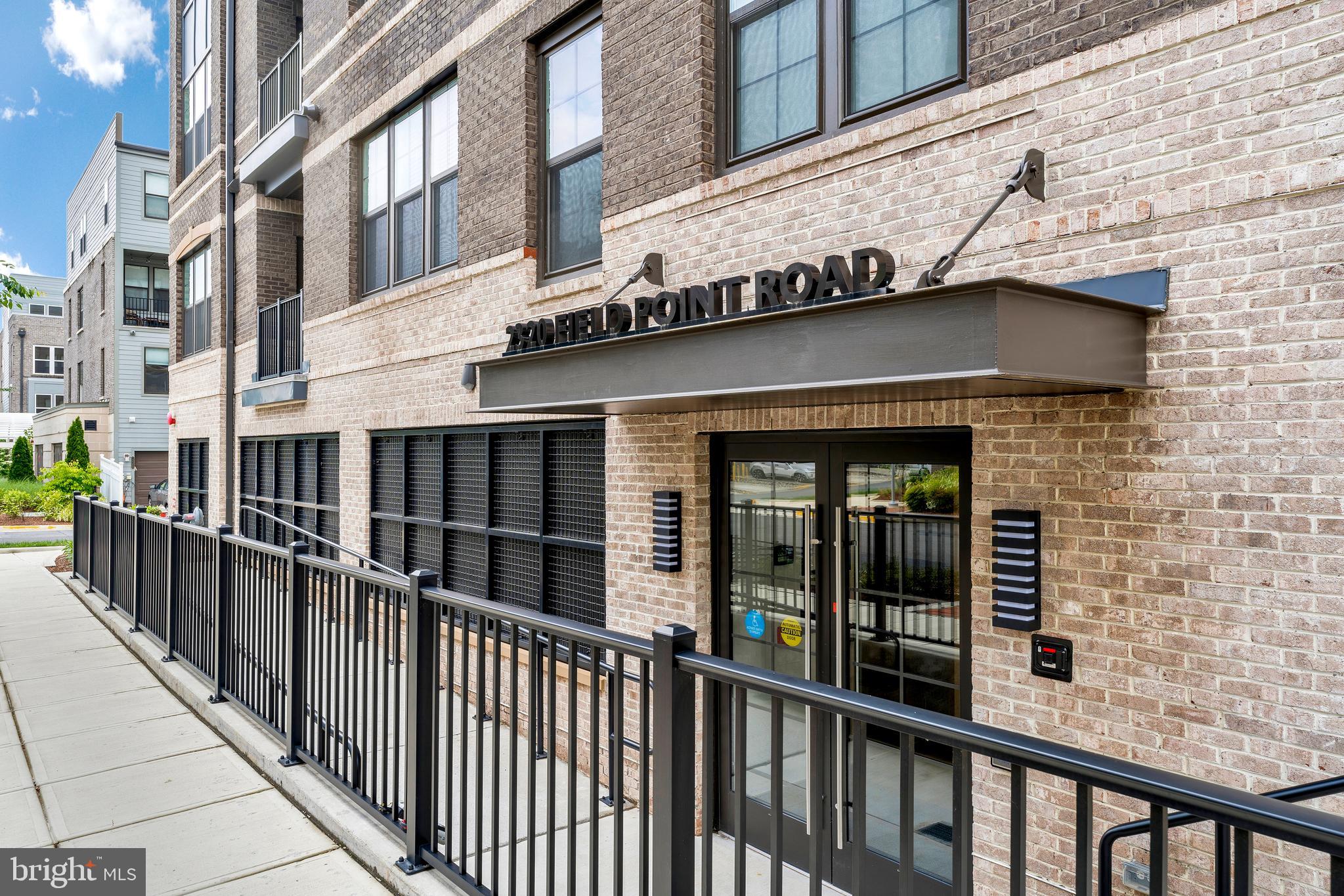 2320 FIELD POINT ROAD 4-408
