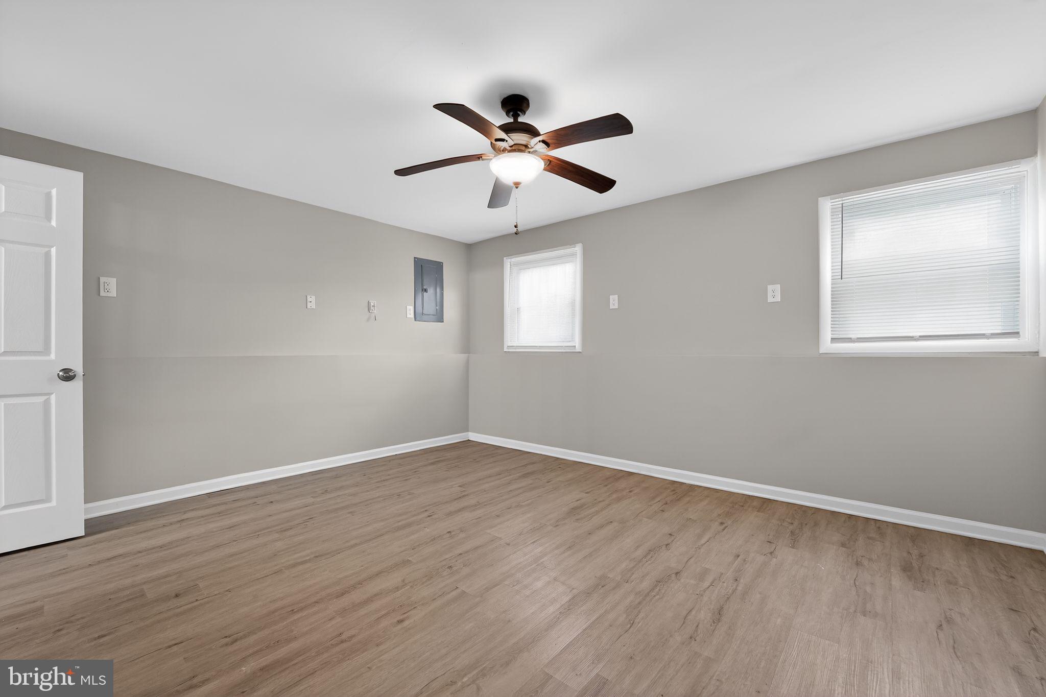 LONG BAR HARBOR - Residential