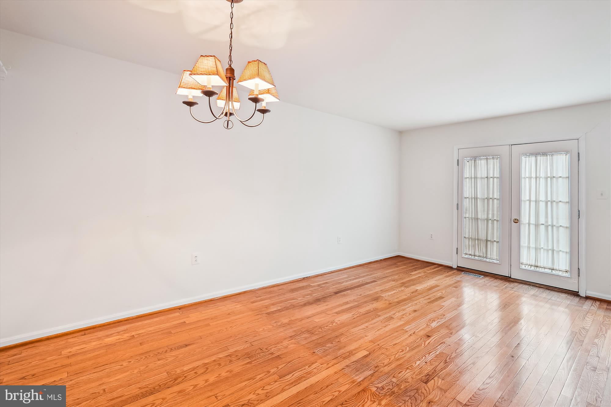 POTOMAC LAKES - Residential