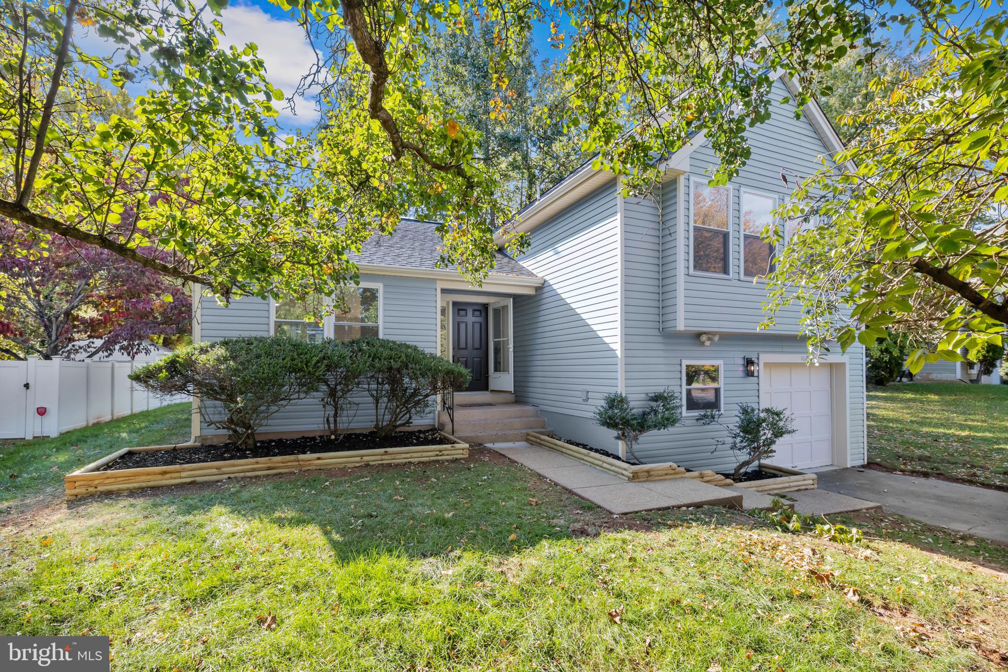 CEDAR CREST - Residential