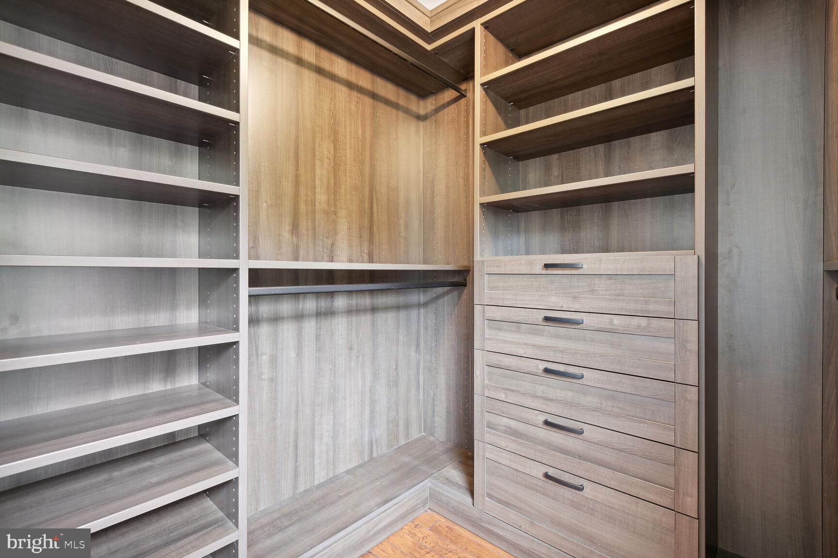 QUAIL VALLEY - Residential