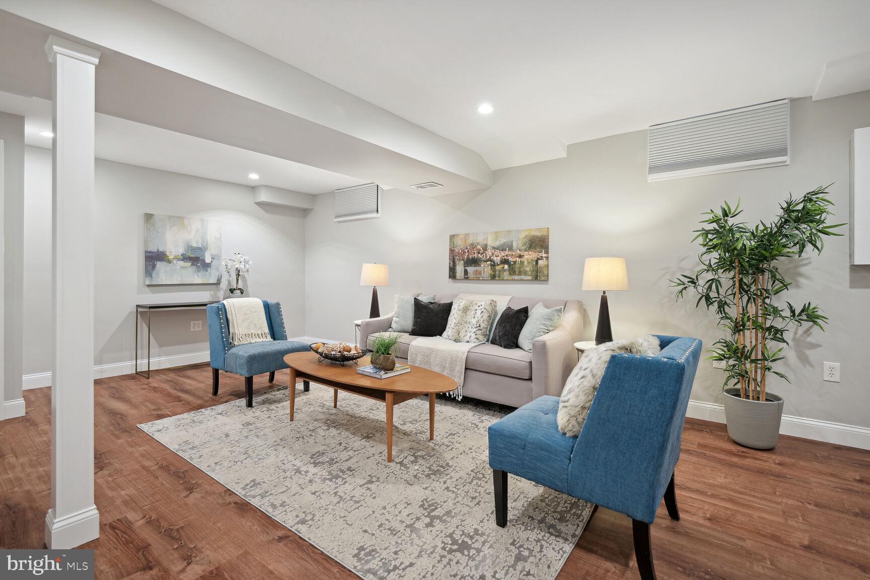 QUAIL VALLEY - Residential