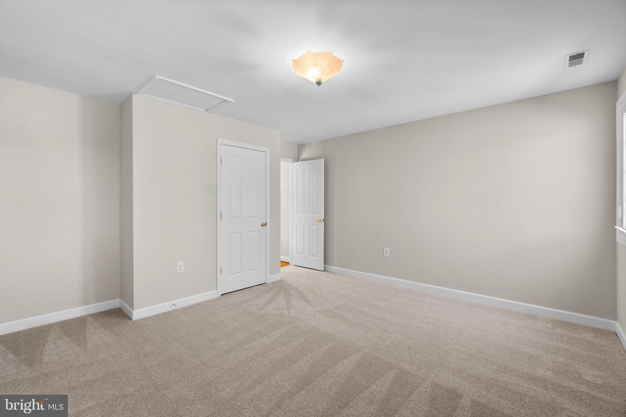 WORMANS MILL - Residential