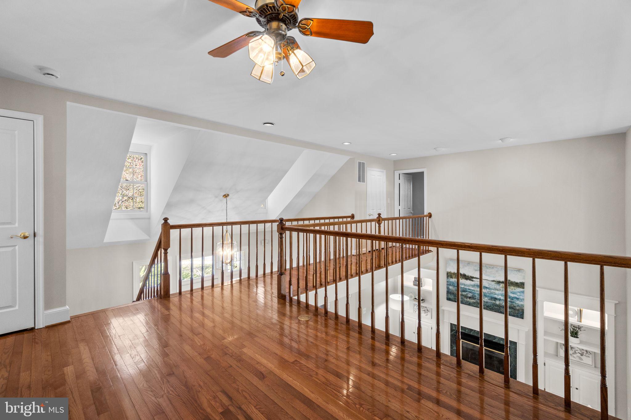 WORMANS MILL - Residential