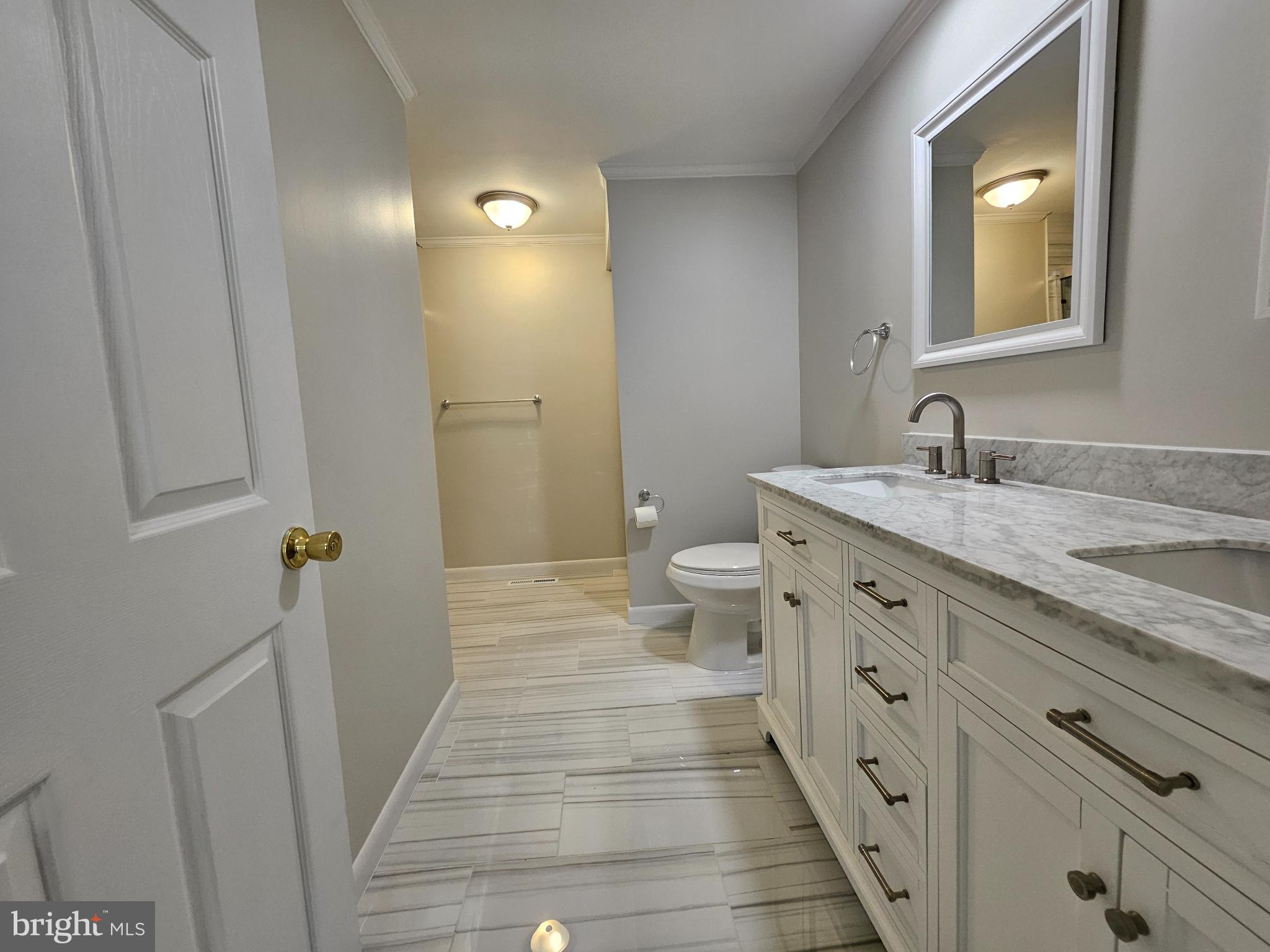 RIVERDALE PARK - Residential