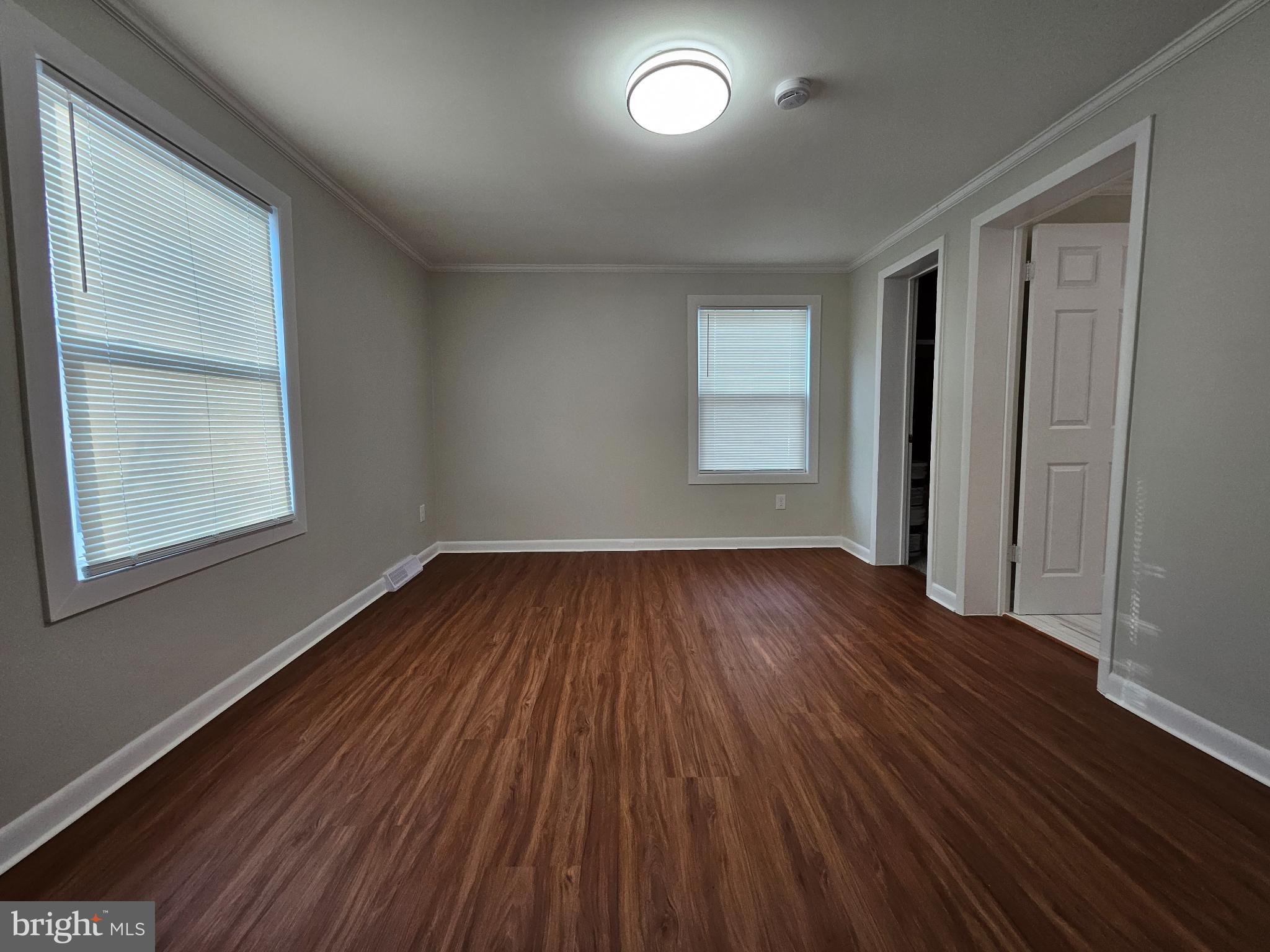 RIVERDALE PARK - Residential