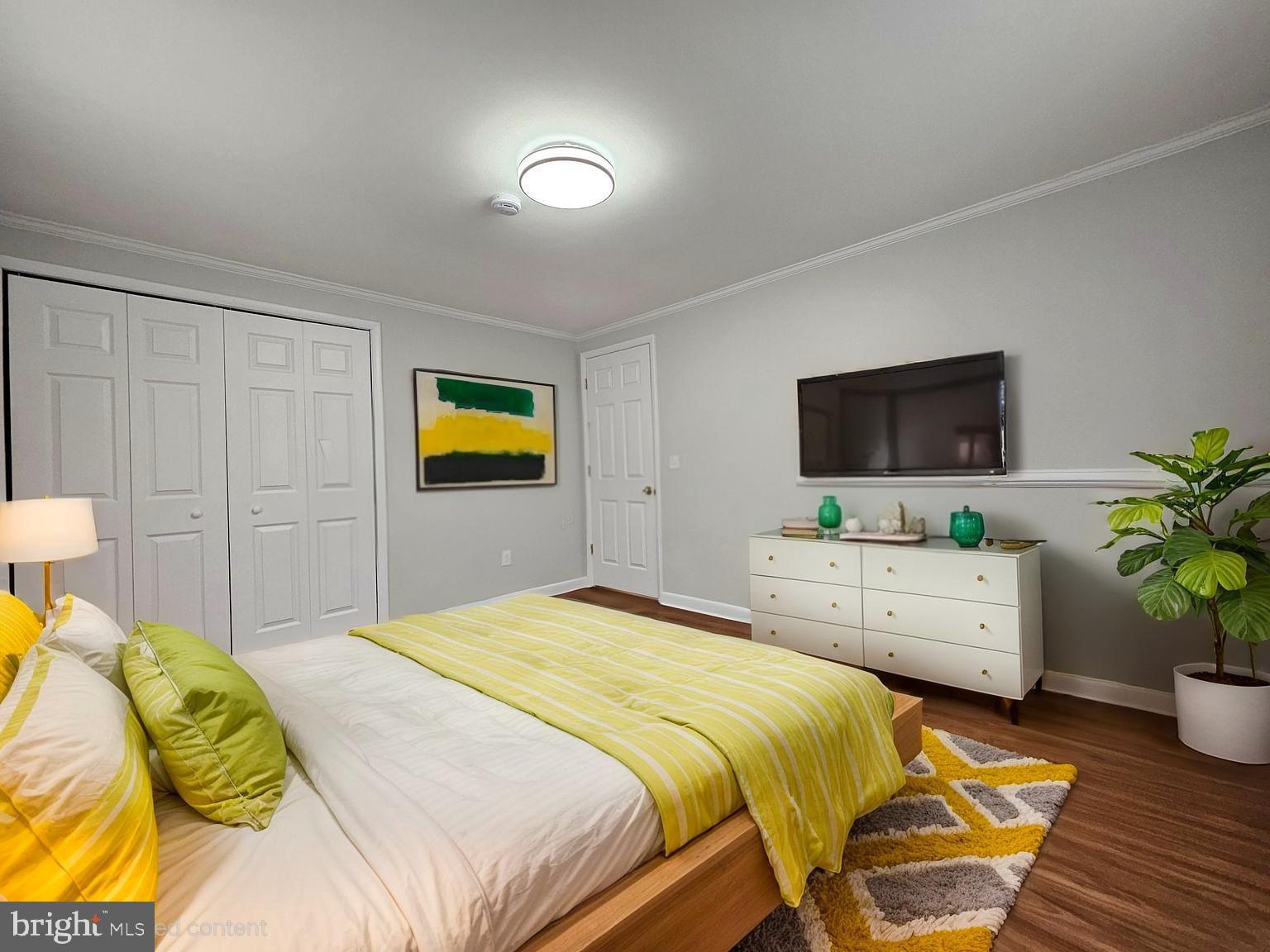 RIVERDALE PARK - Residential