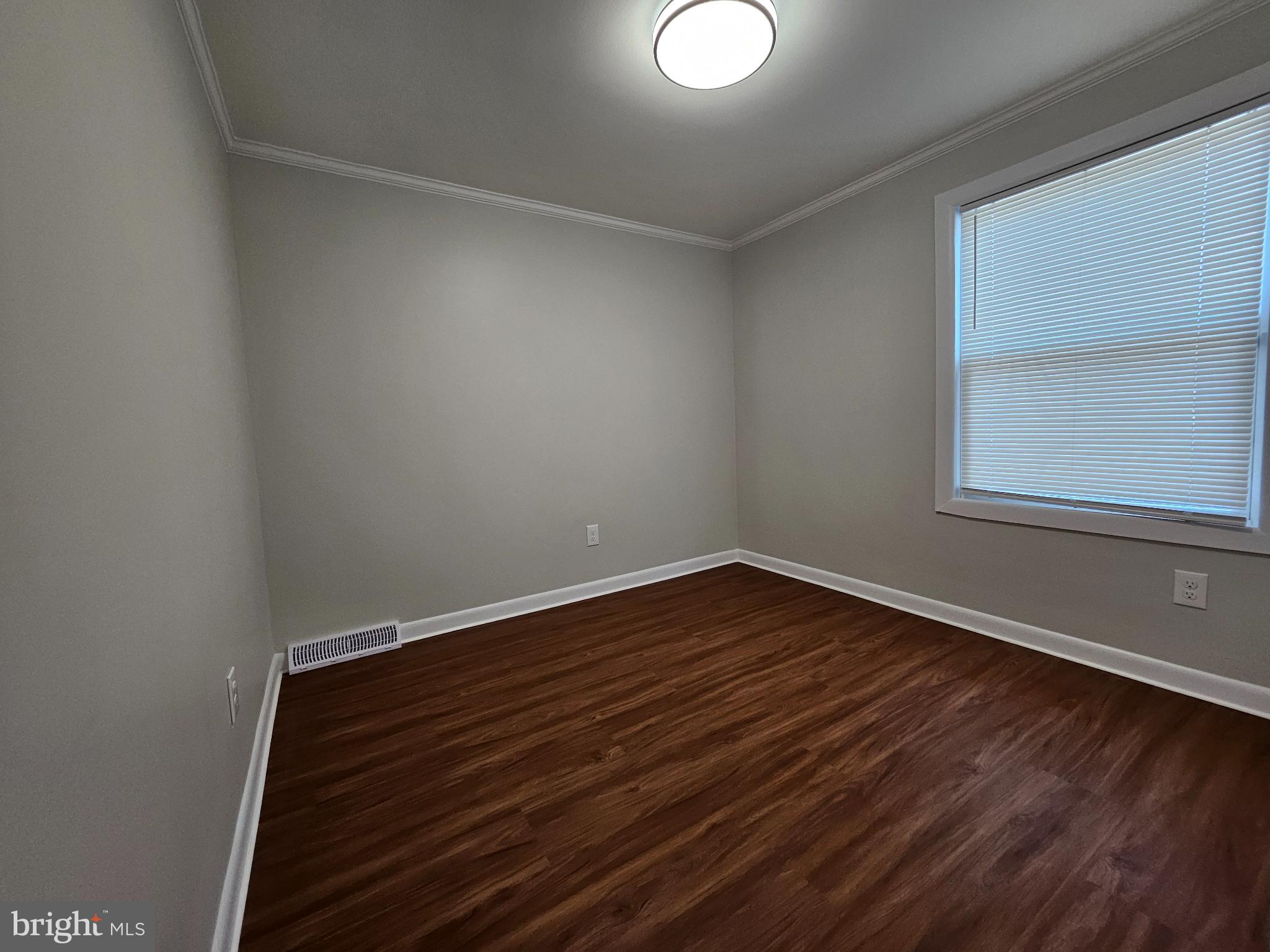 RIVERDALE PARK - Residential