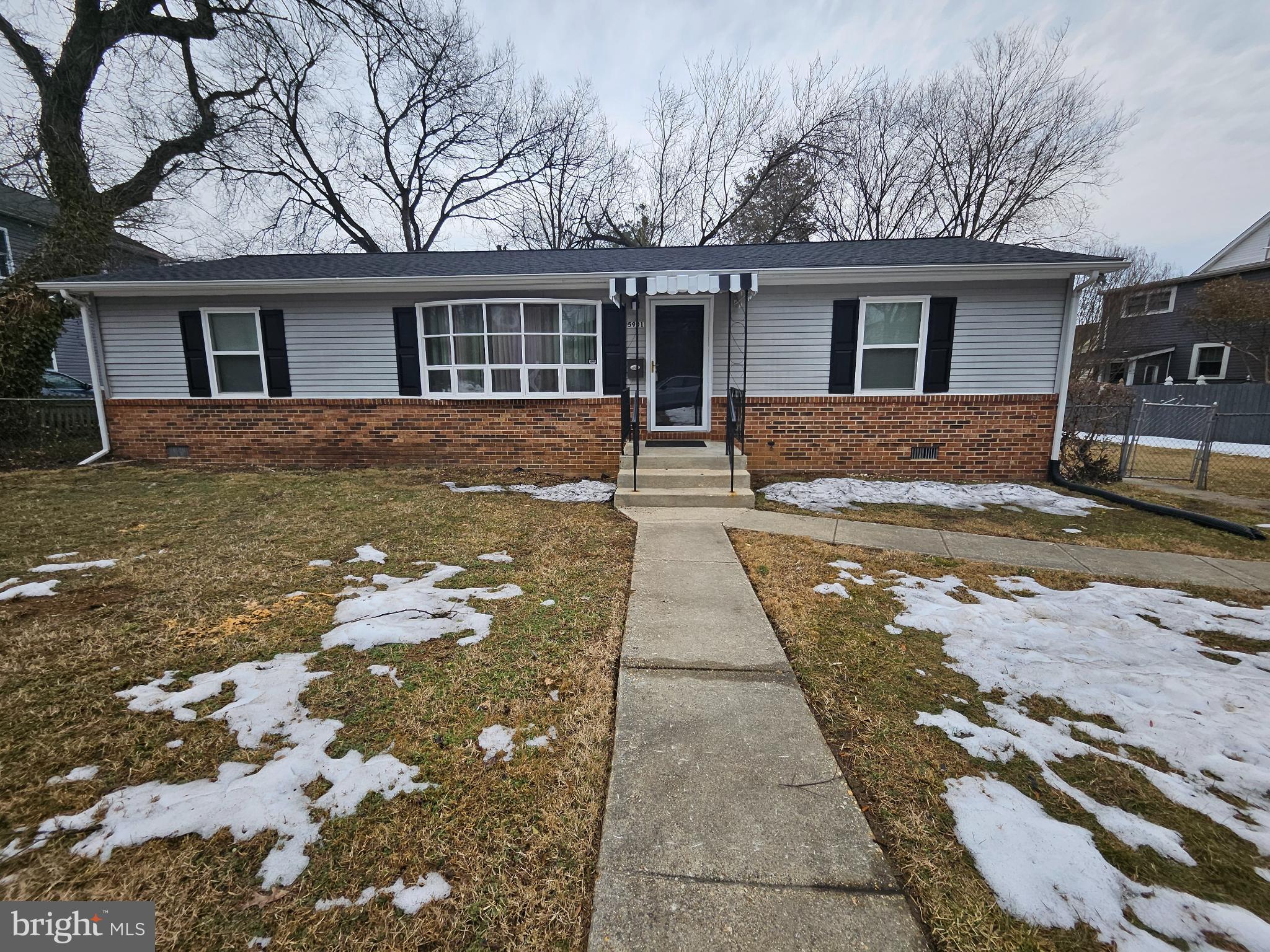 RIVERDALE PARK - Residential