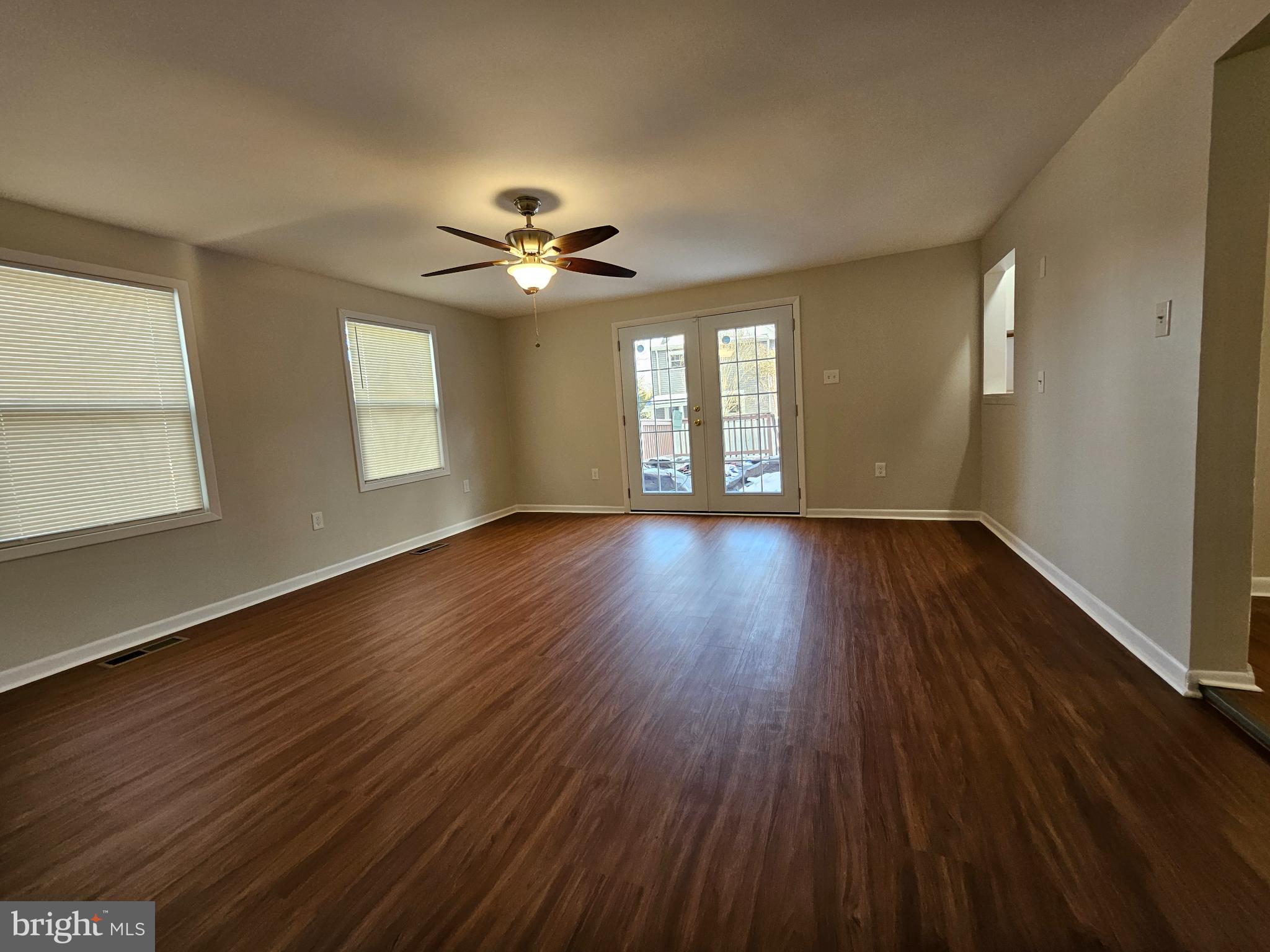 RIVERDALE PARK - Residential