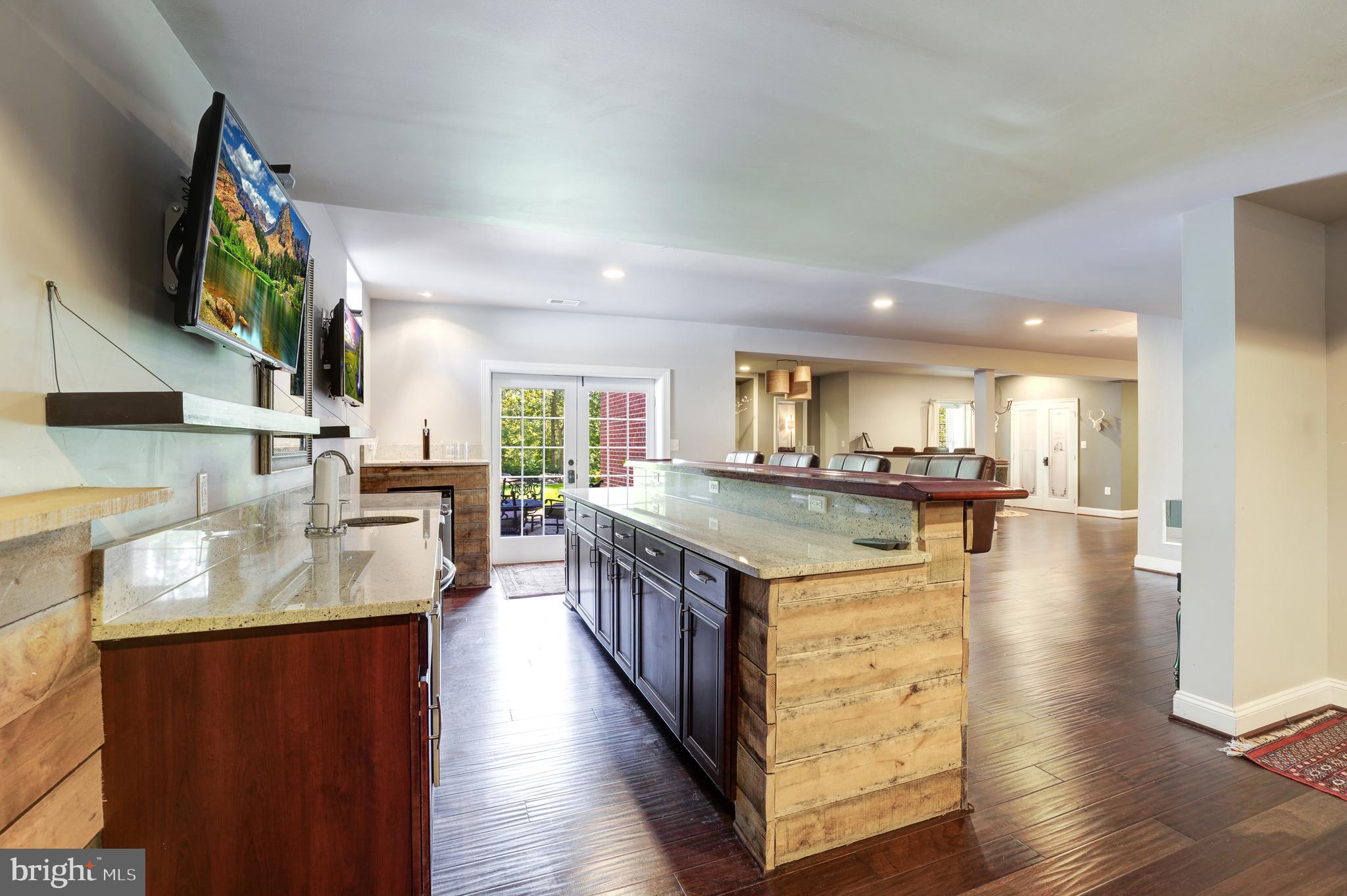 BELMONT COUNTRY CLUB - Residential