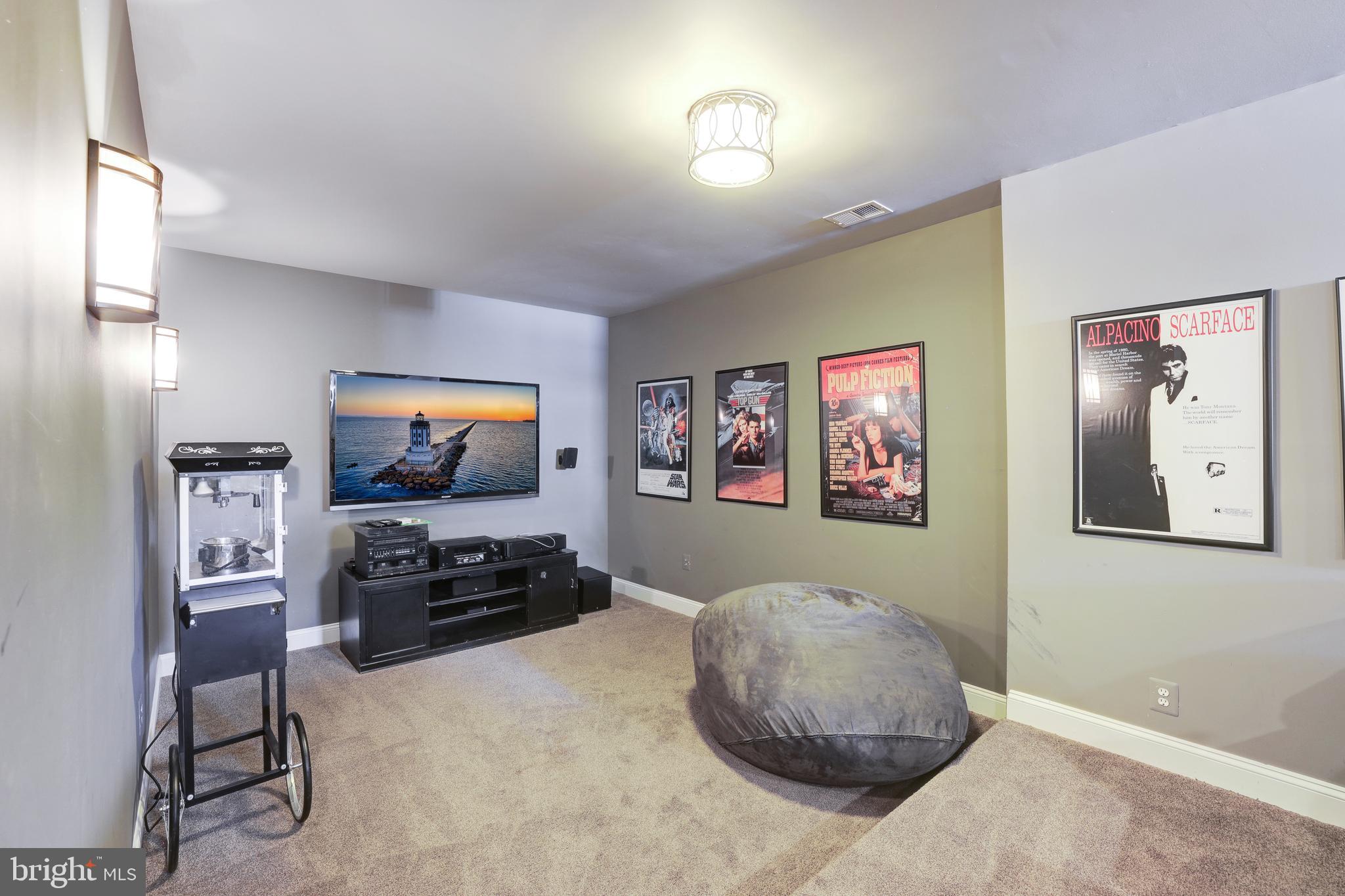 BELMONT COUNTRY CLUB - Residential