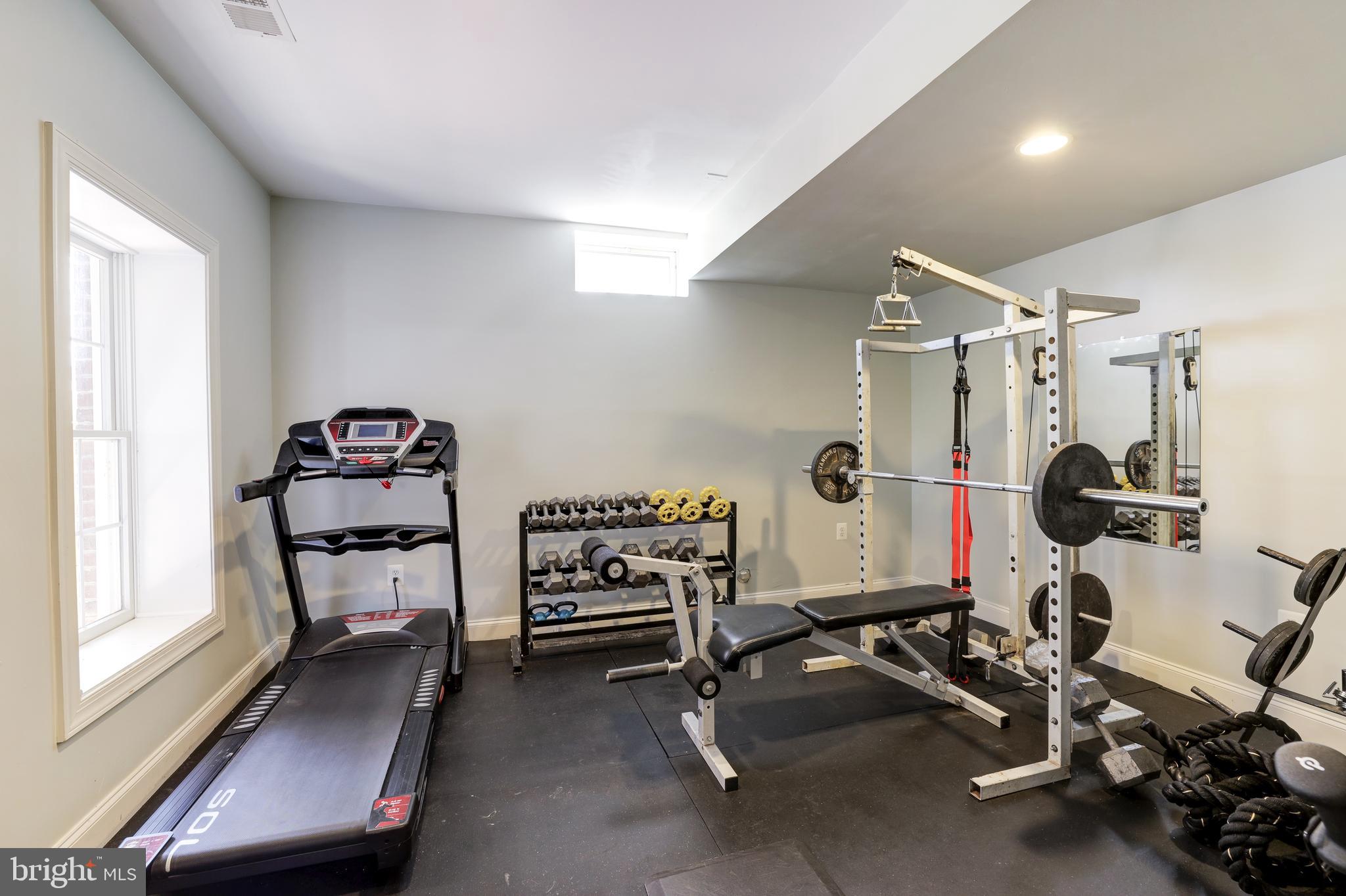 BELMONT COUNTRY CLUB - Residential