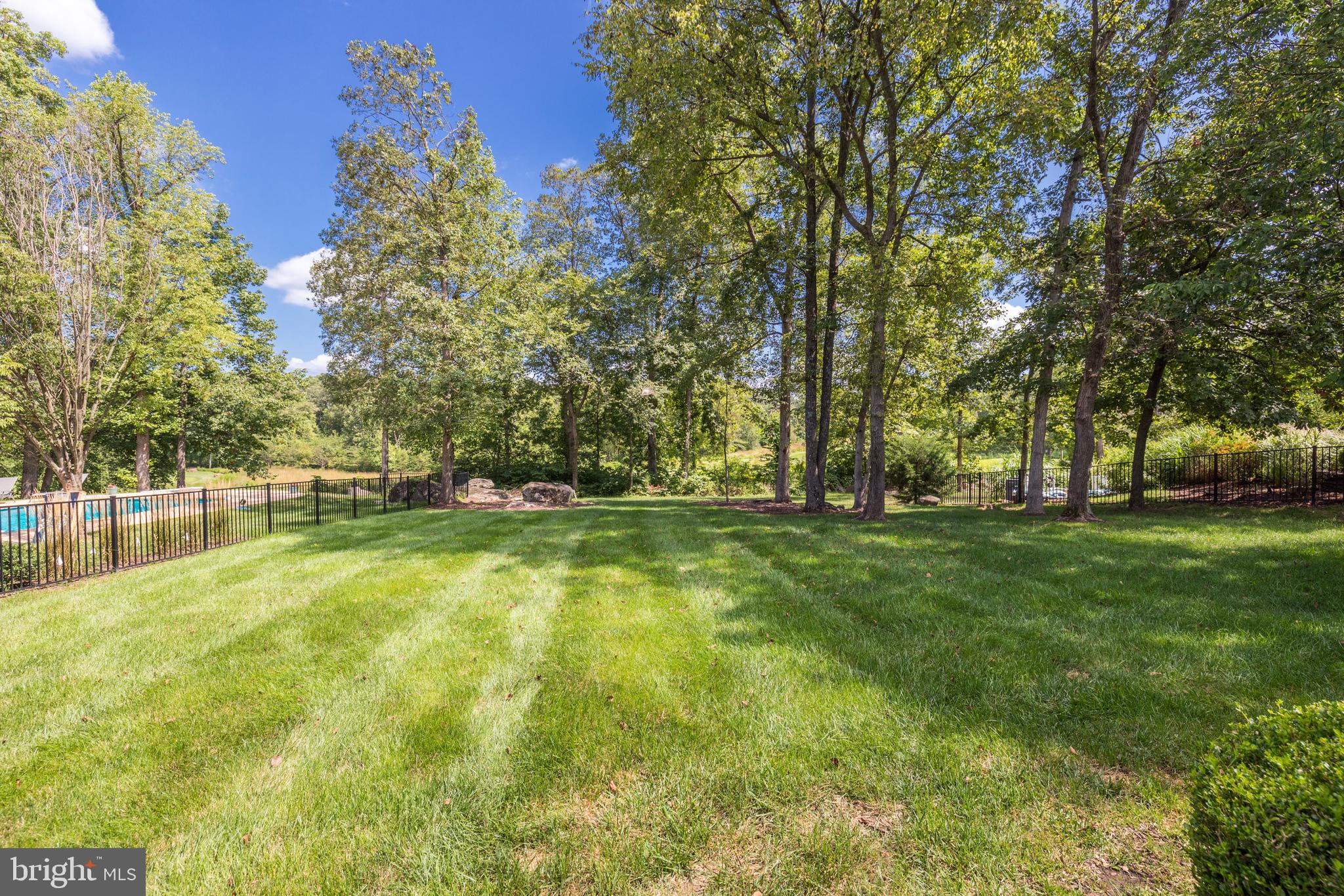 BELMONT COUNTRY CLUB - Residential