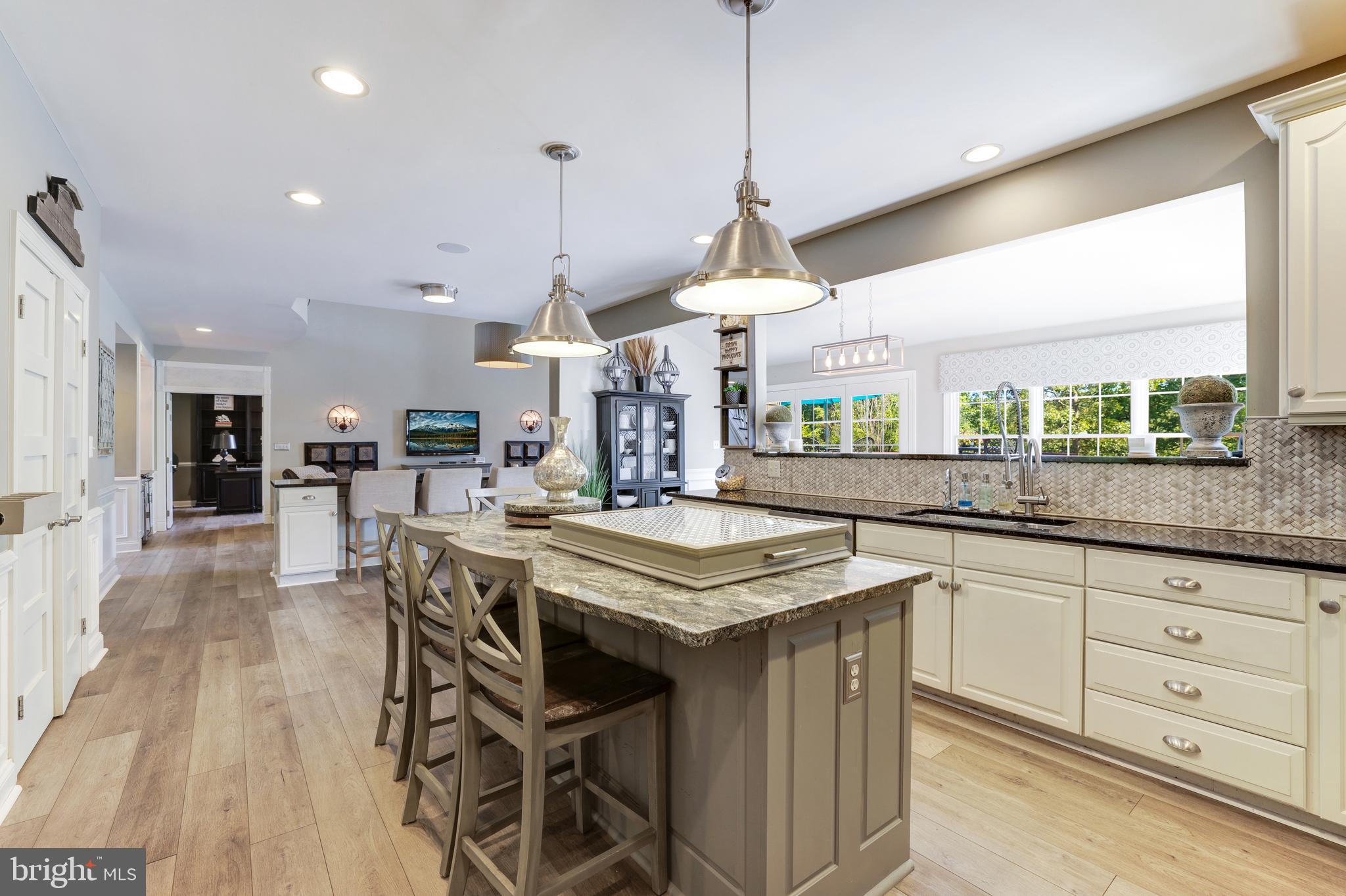 BELMONT COUNTRY CLUB - Residential