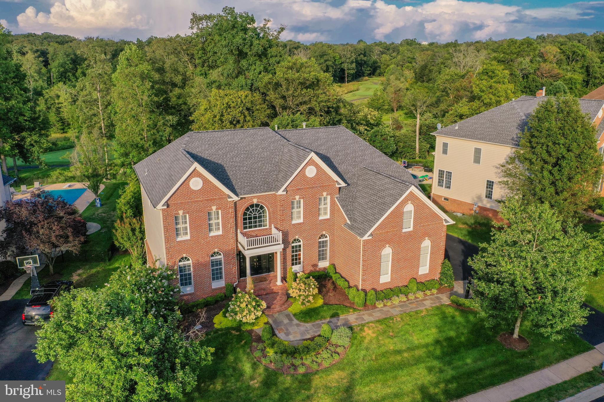 BELMONT COUNTRY CLUB - Residential