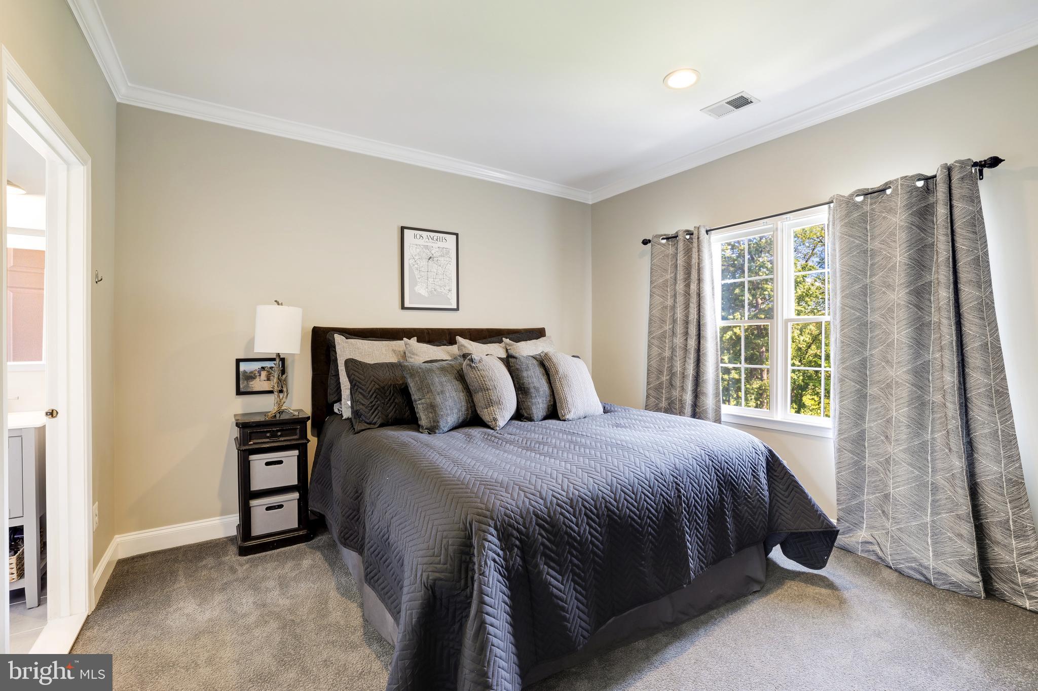 BELMONT COUNTRY CLUB - Residential