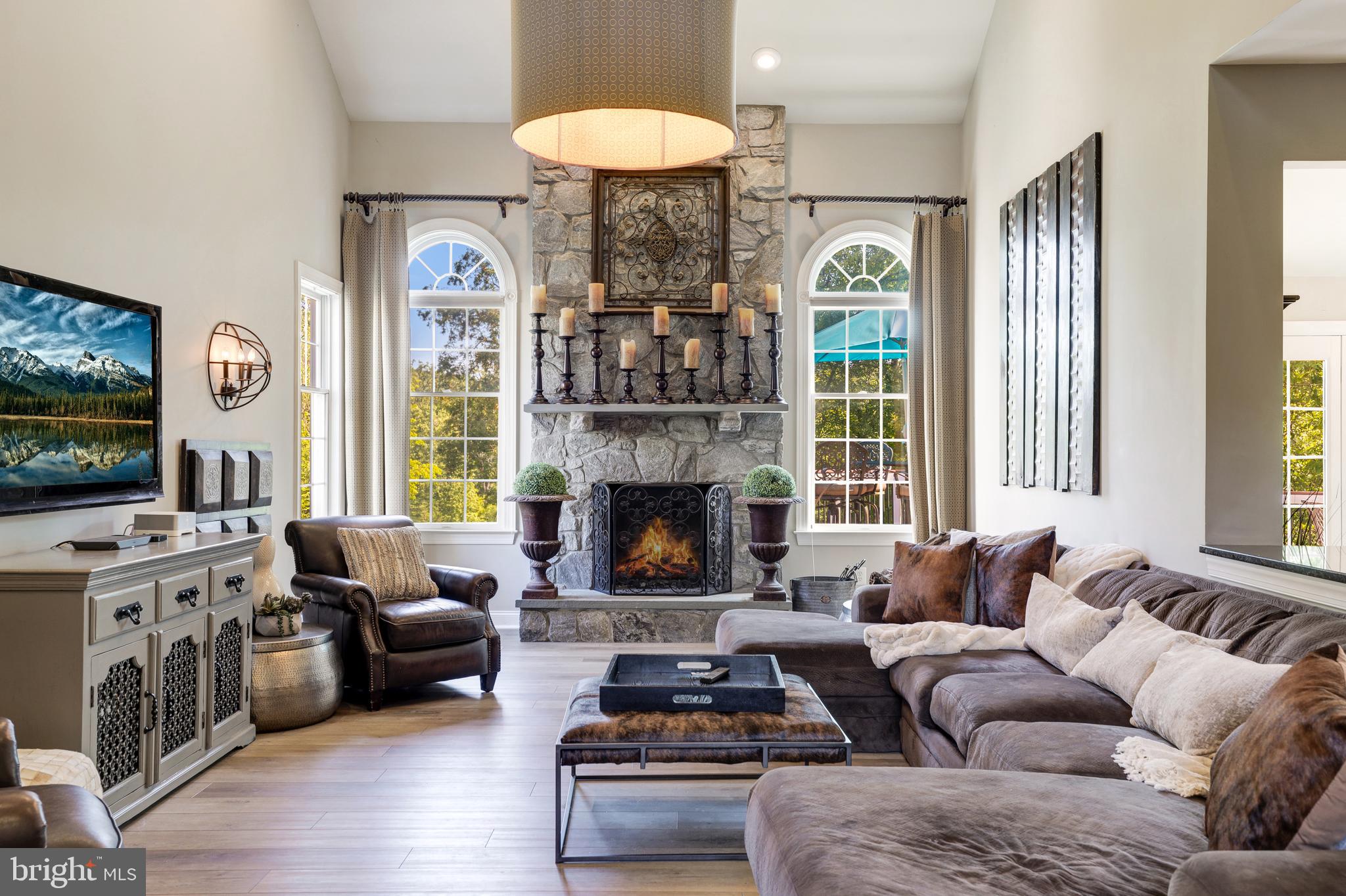 BELMONT COUNTRY CLUB - Residential