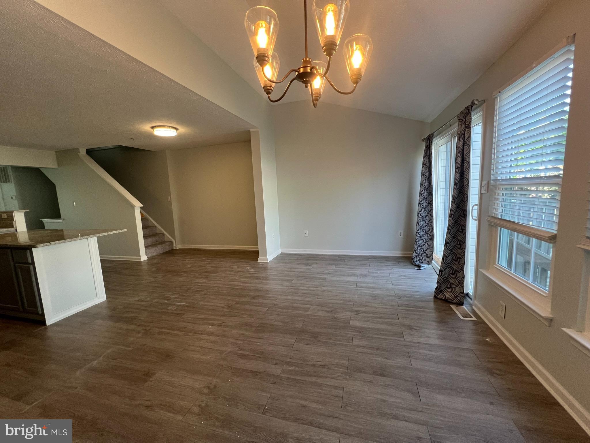 SEVEN OAKS - Residential Lease