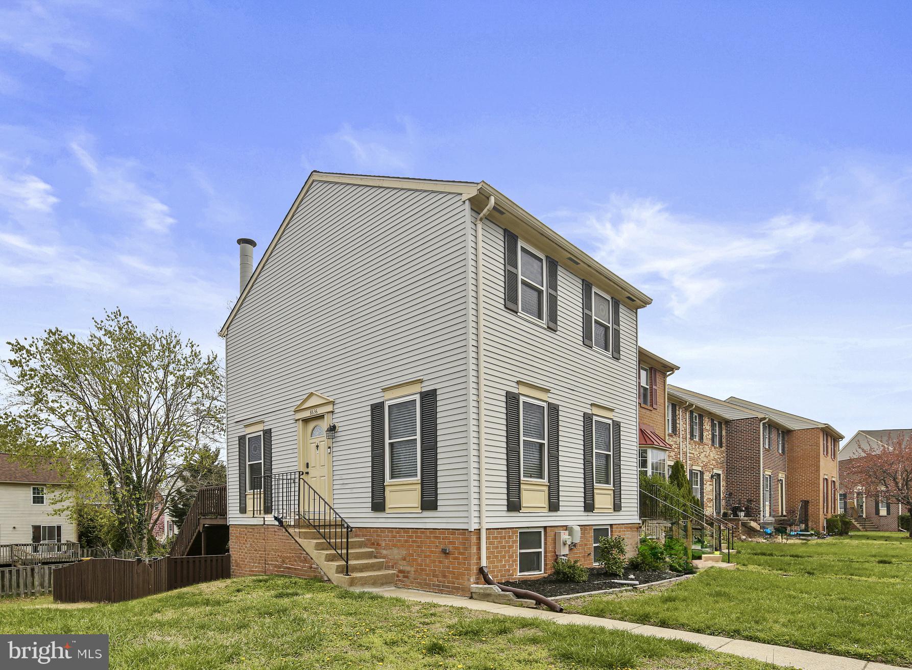 ELIZABETHS LANDING - Residential