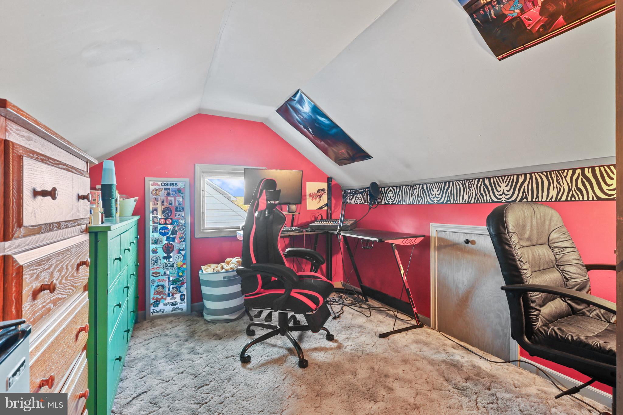 MOUNTAIN FARMS - Residential