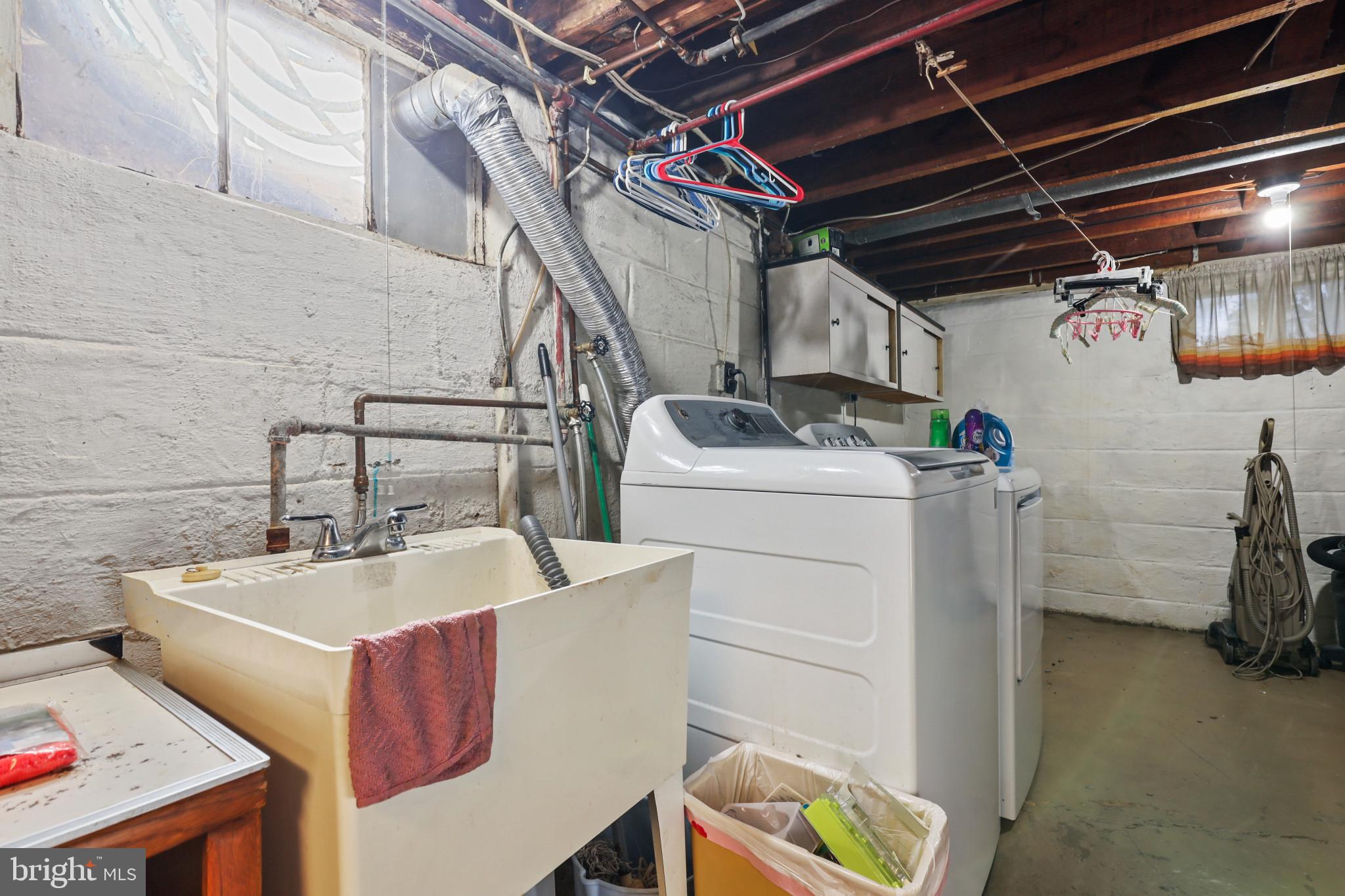 MOUNTAIN FARMS - Residential