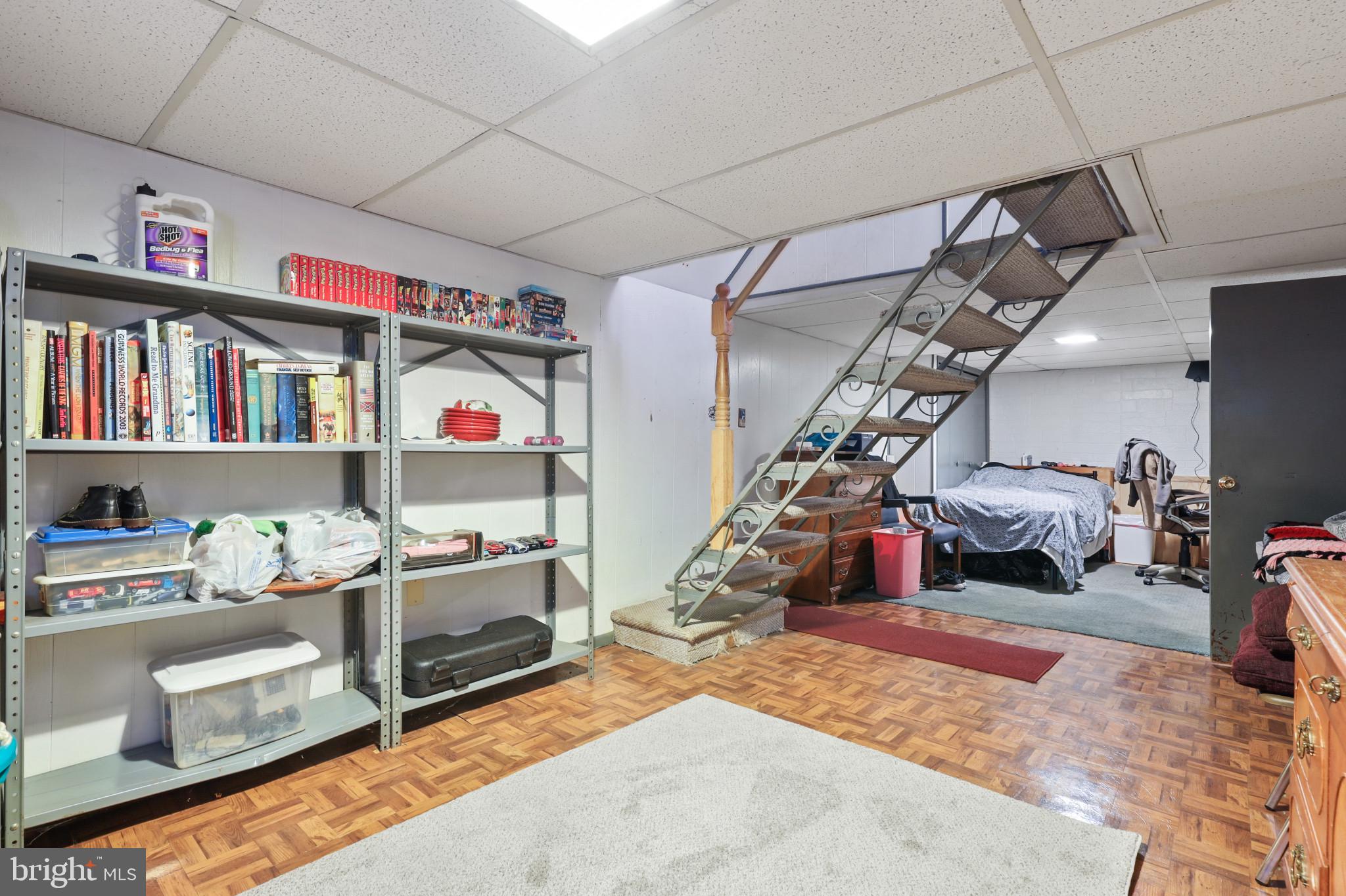 MOUNTAIN FARMS - Residential