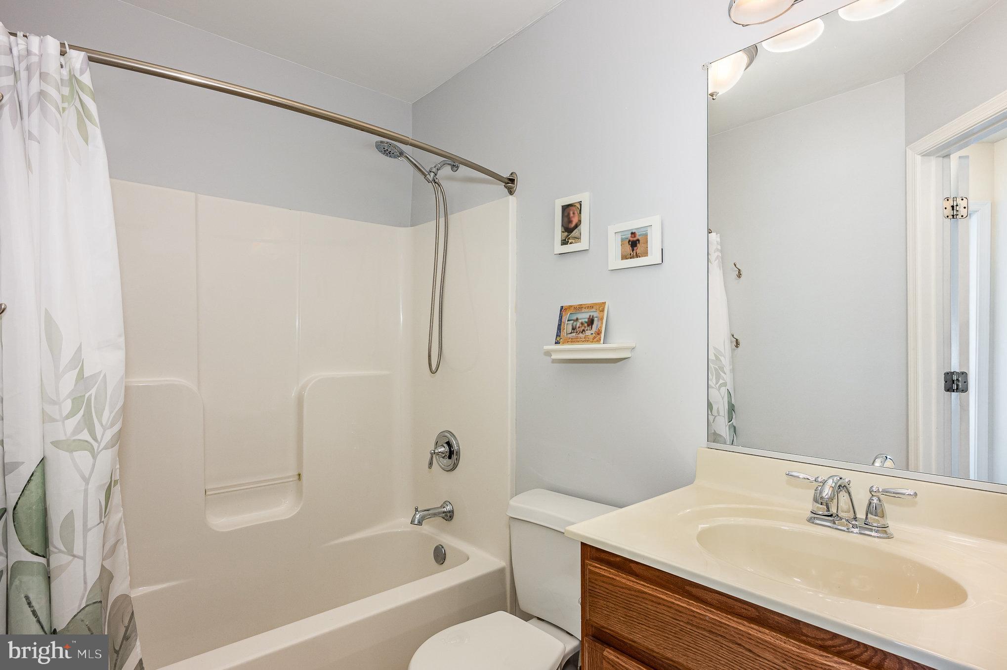 MONMOUTH MEADOWS - Residential