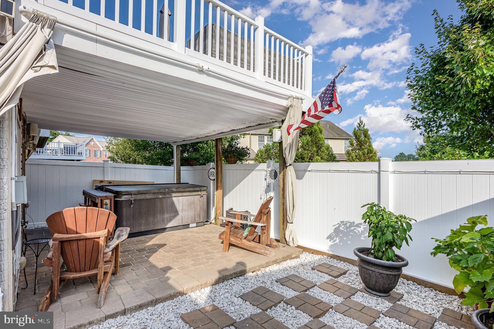 MONMOUTH MEADOWS - Residential