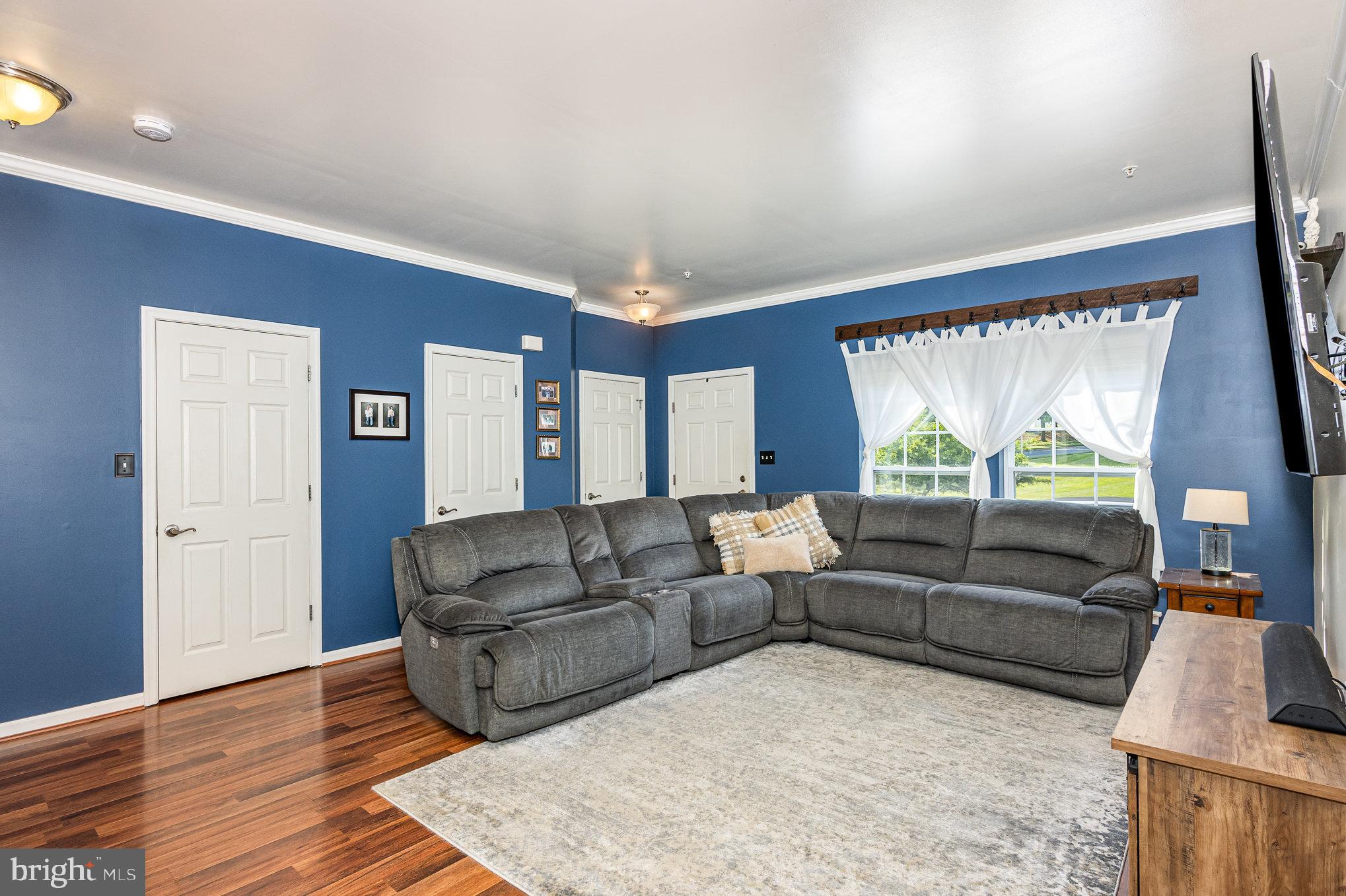 MONMOUTH MEADOWS - Residential