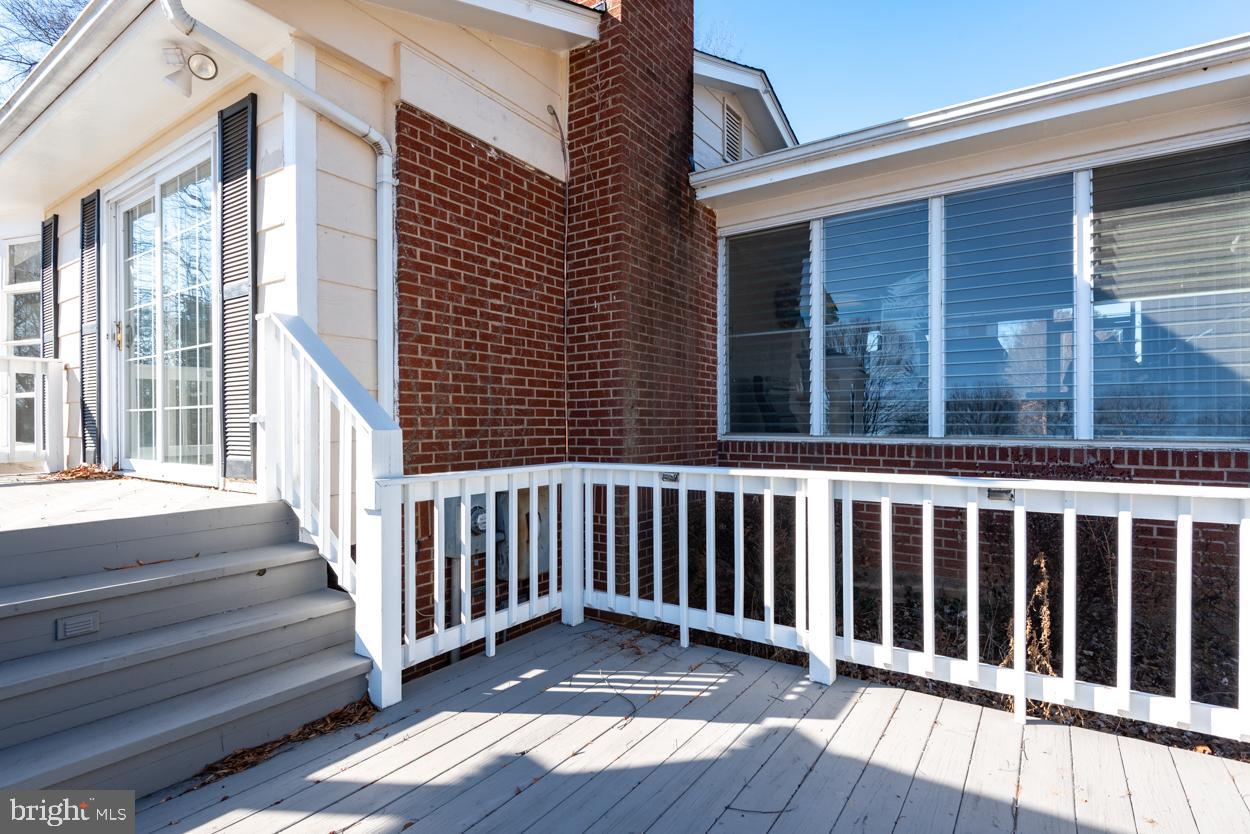 BROADVIEW ACRES - Residential