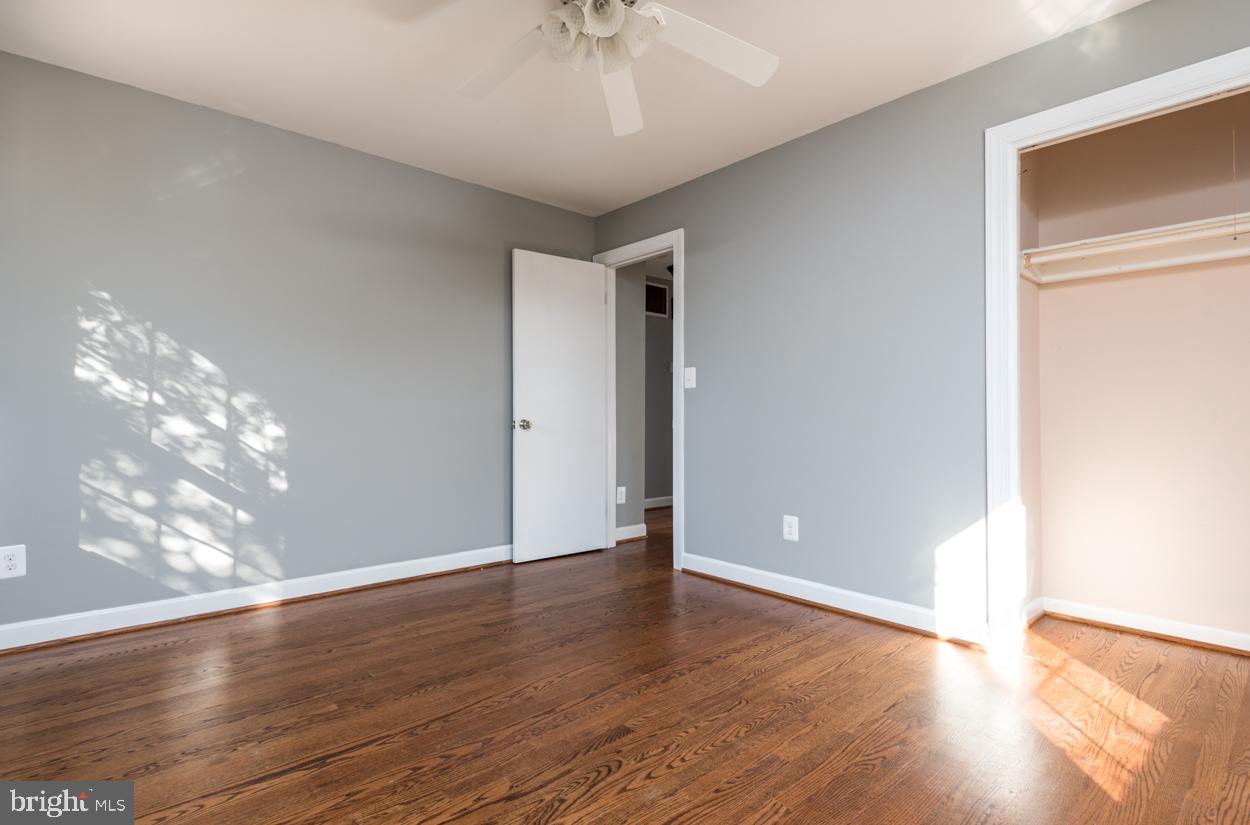 BROADVIEW ACRES - Residential