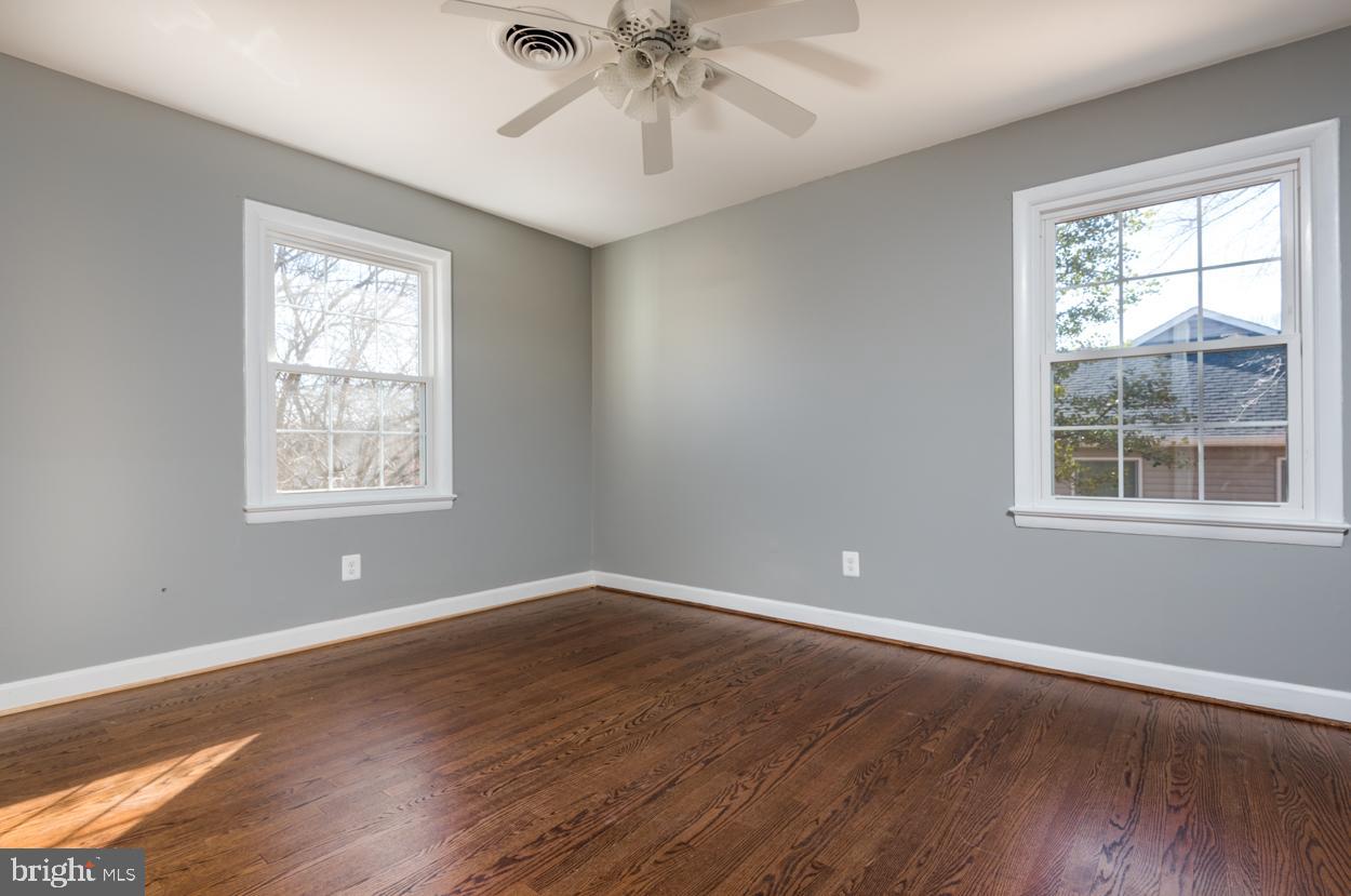 BROADVIEW ACRES - Residential