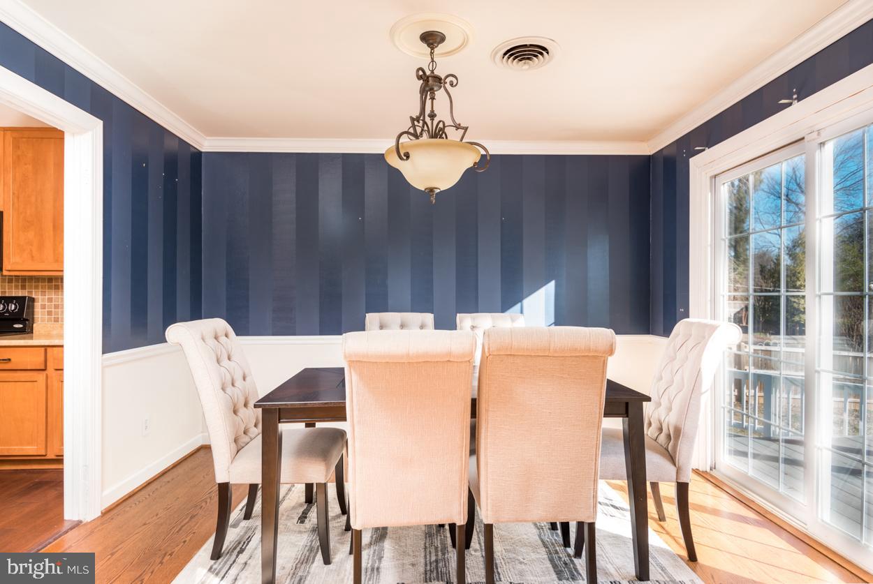 BROADVIEW ACRES - Residential