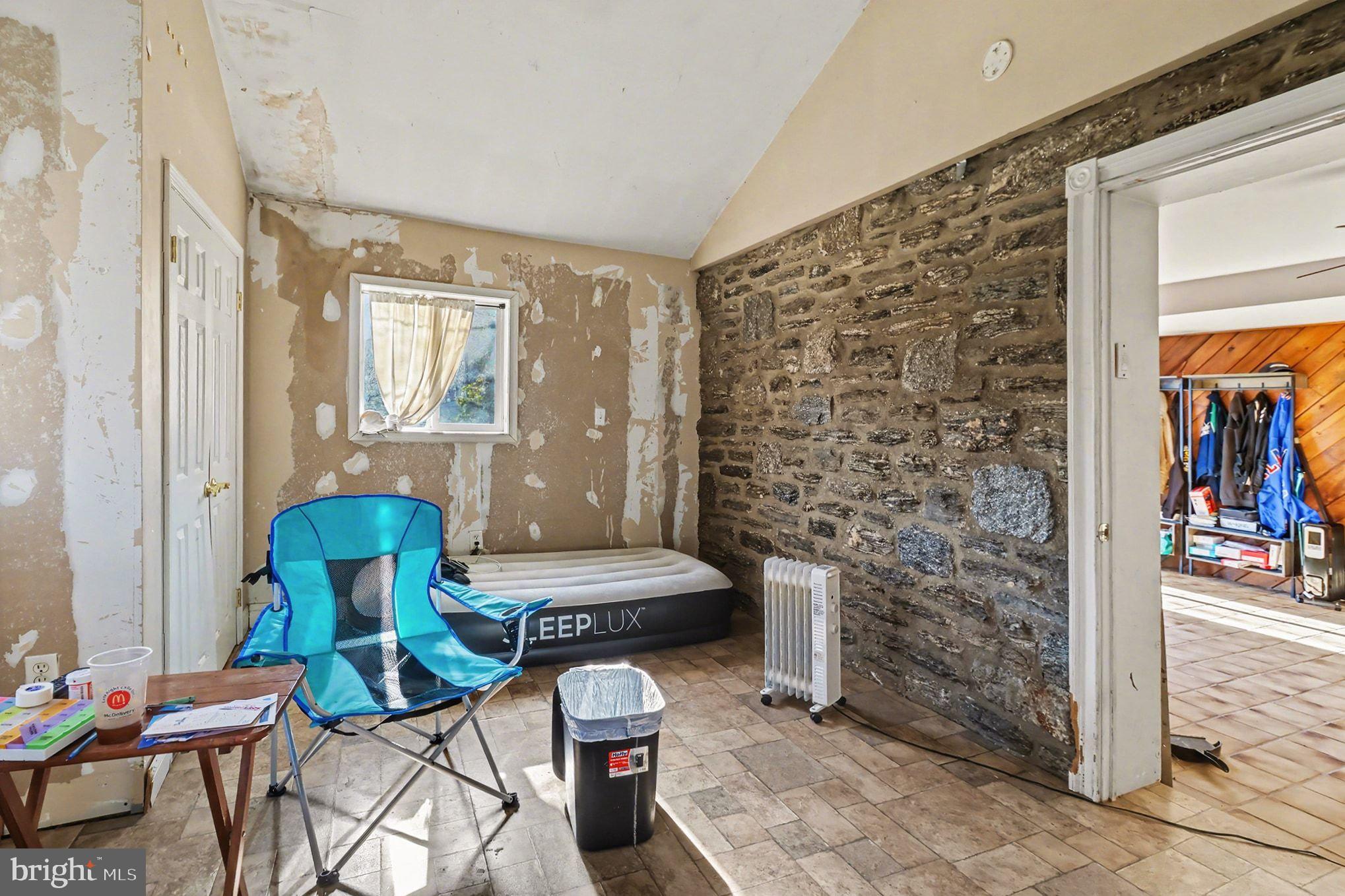 FRAZIER WOODS - Residential