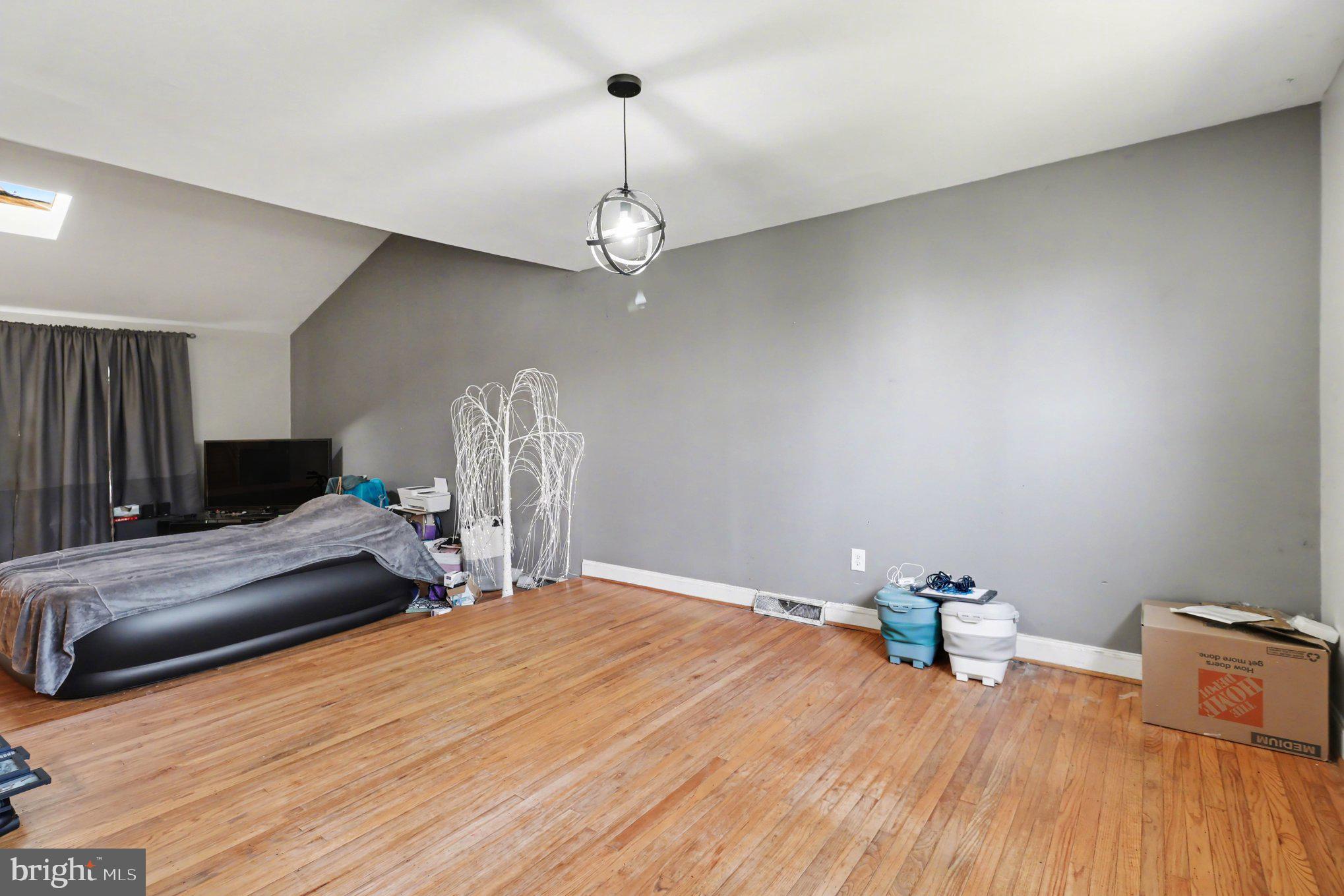 FRAZIER WOODS - Residential