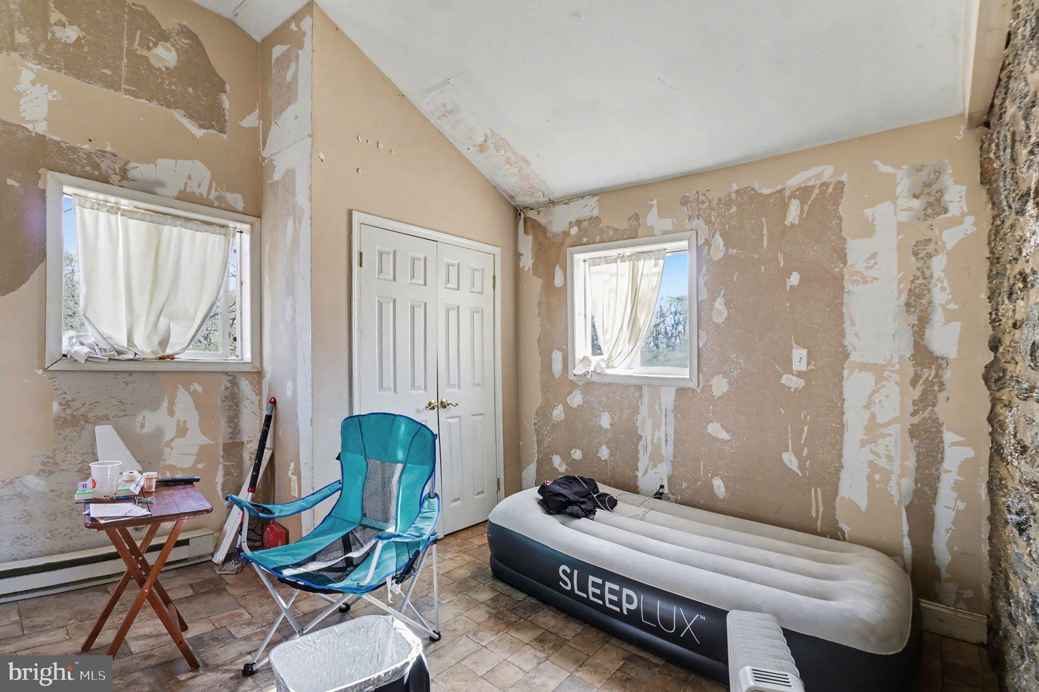 FRAZIER WOODS - Residential